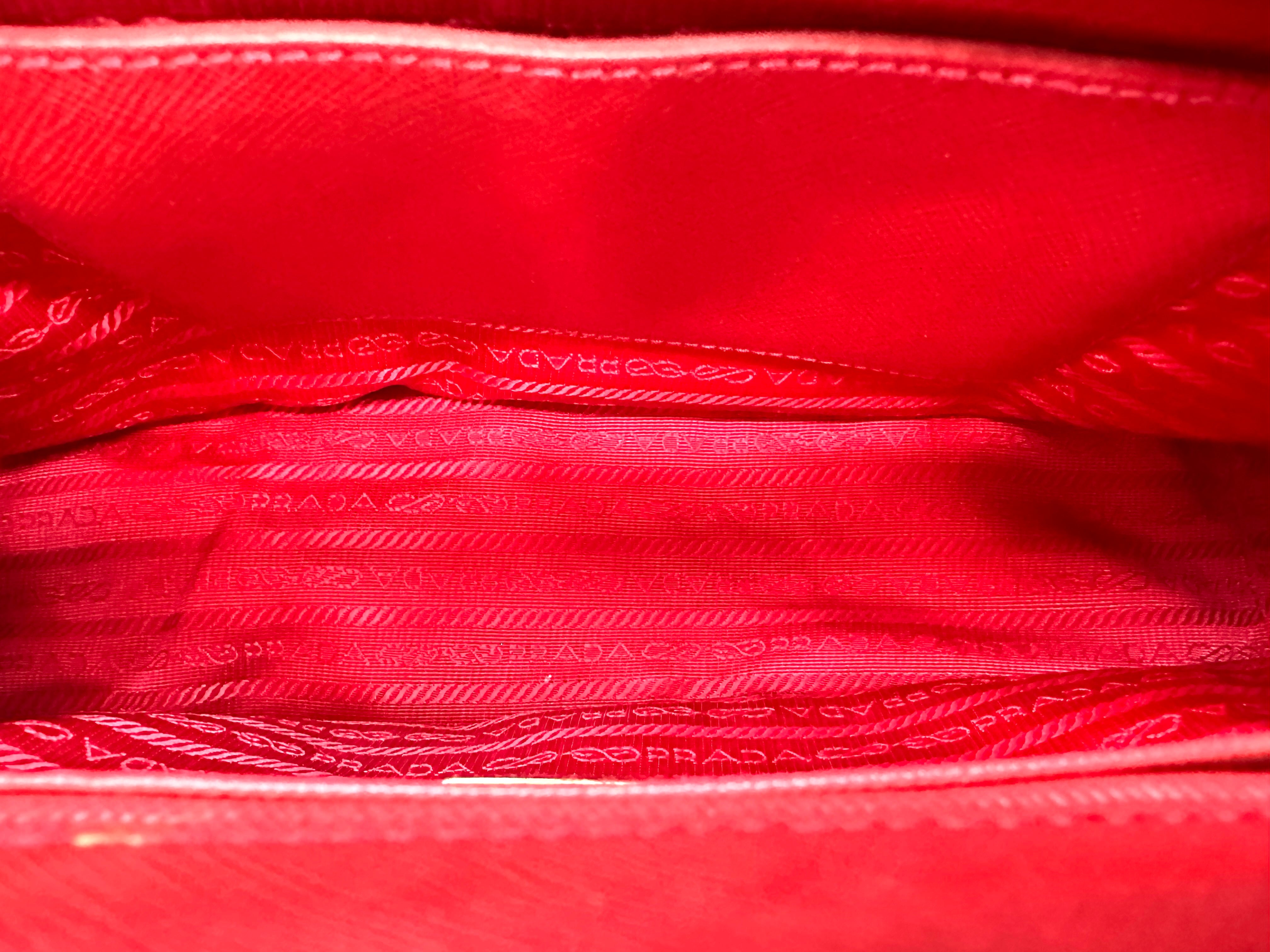 Prada Galleria Red Saffiano Leather Handle Bag PR370
