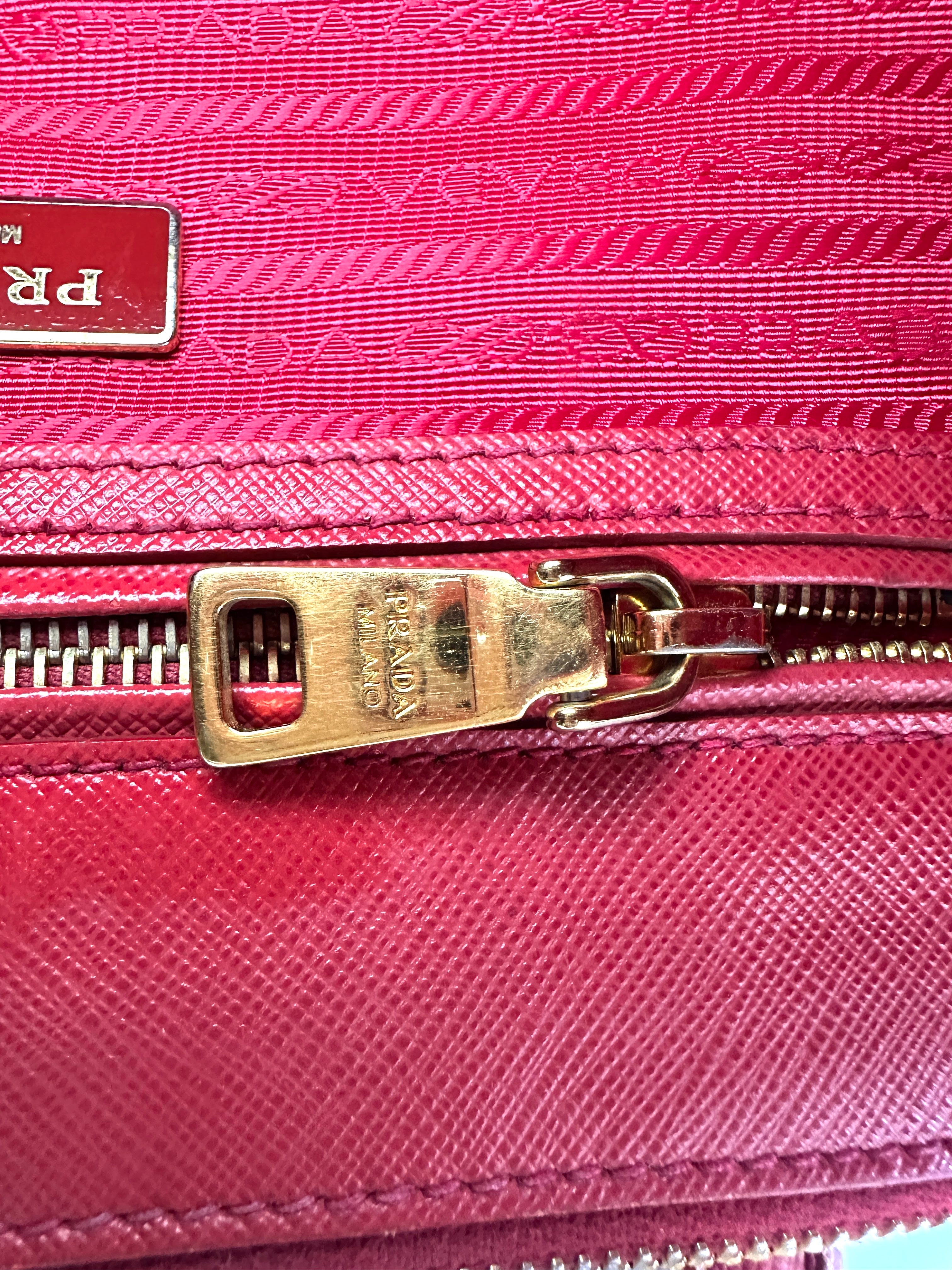 Prada Galleria Red Saffiano Leather Handle Bag PR370