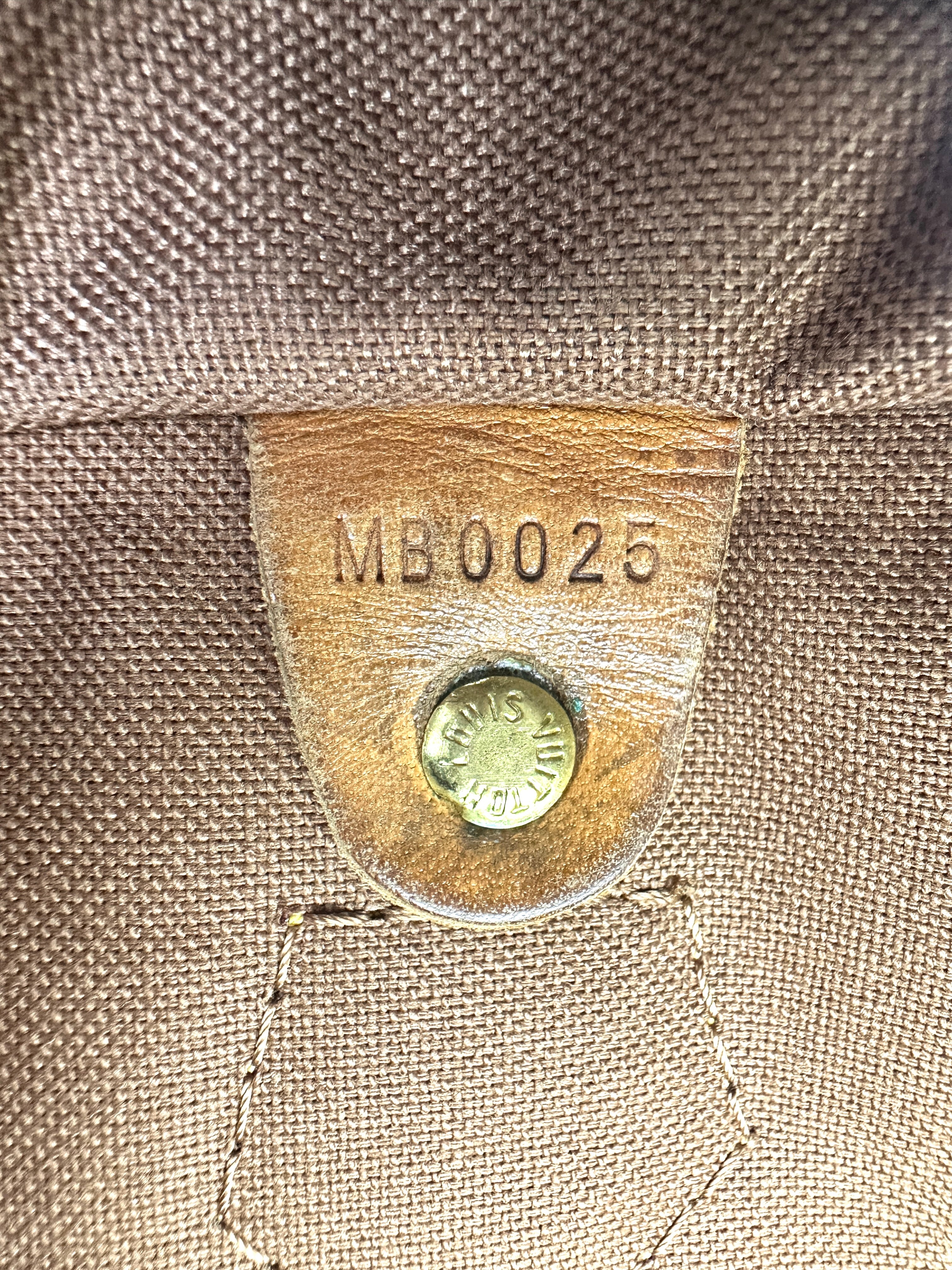 Louis Vuitton Speedy25 Monogram Canvas Handle Bag LV2809