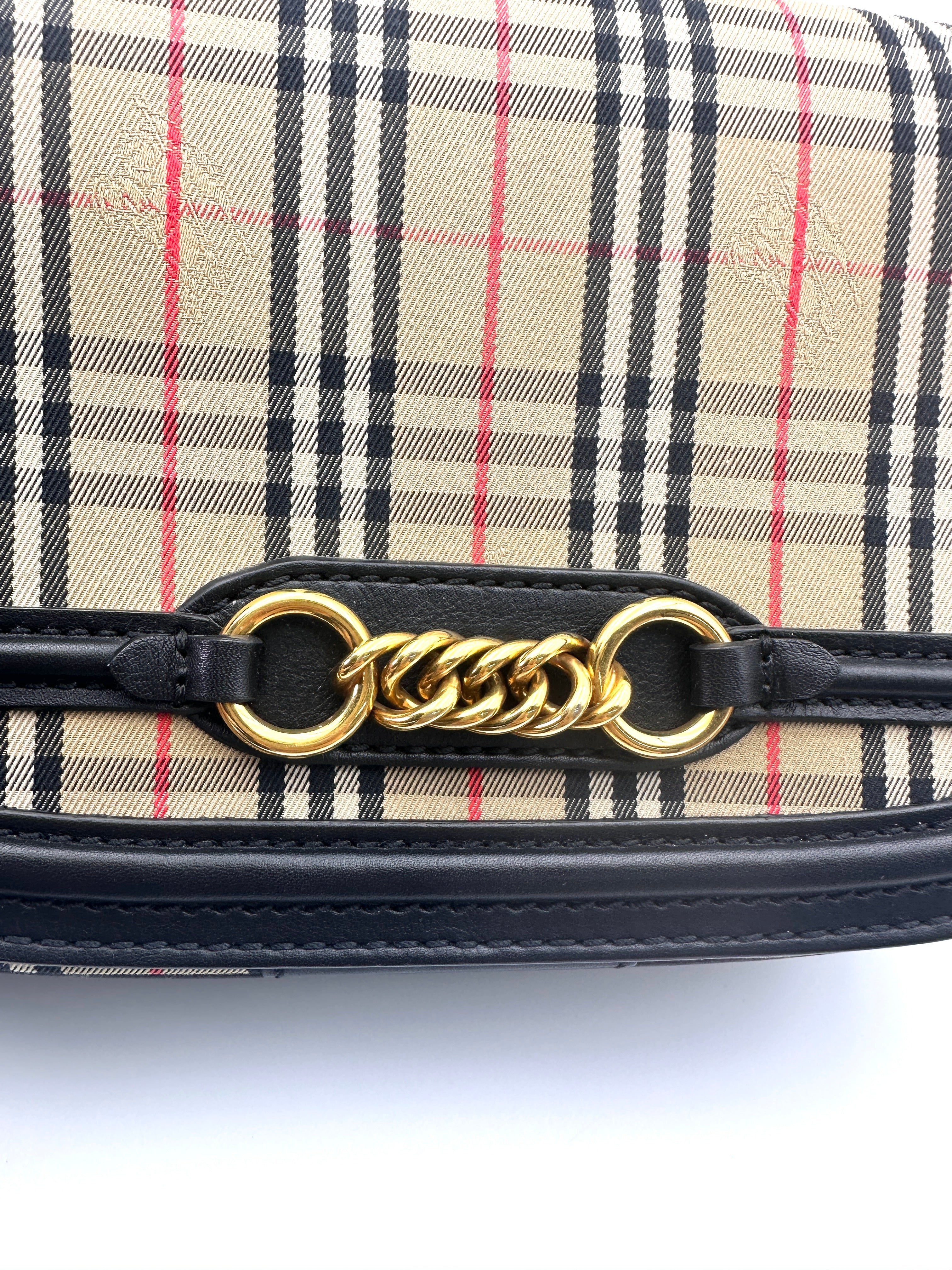 Burberry Check Link Shoulder Bag BR61