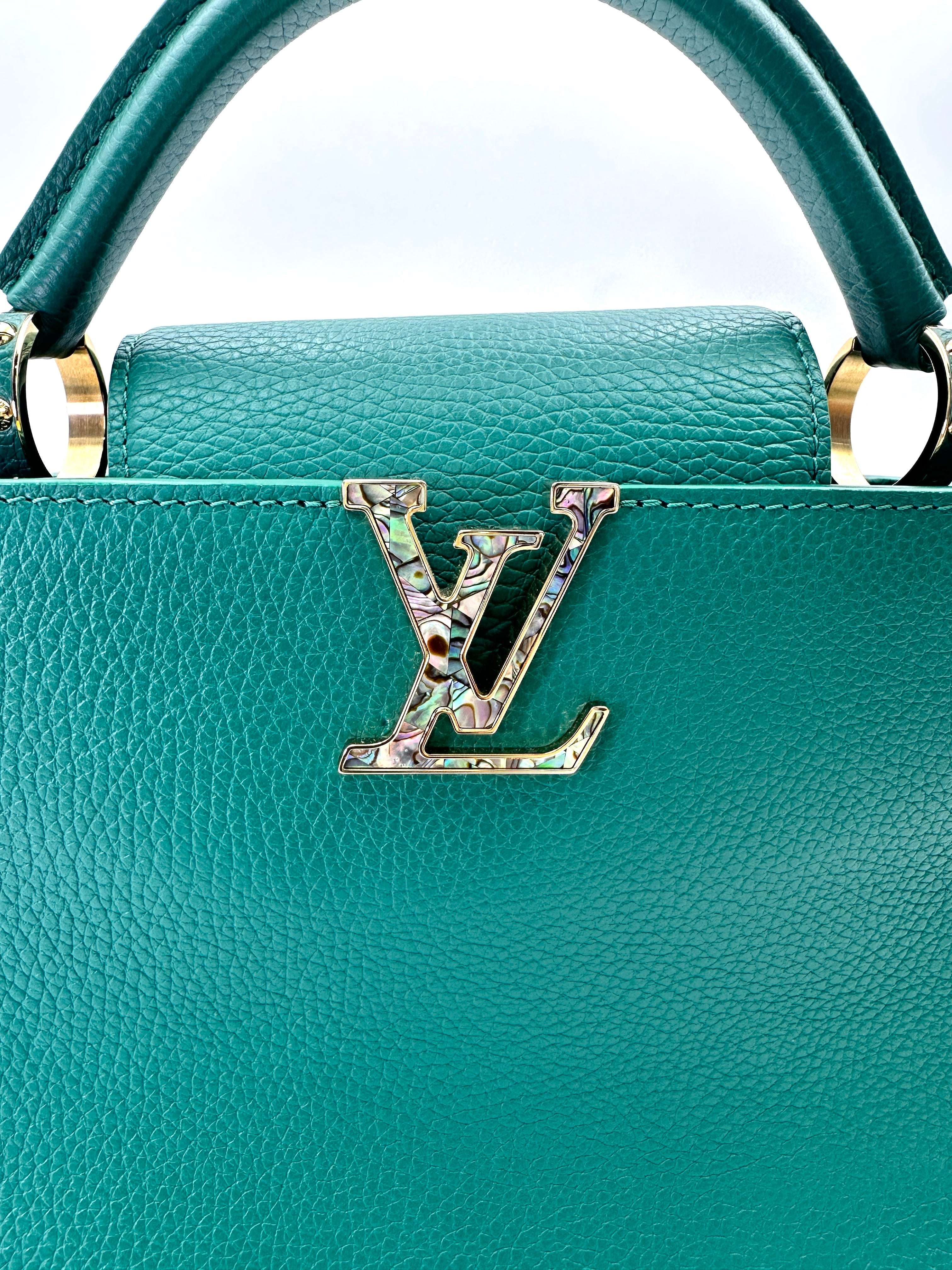 Louis Vuitton Capucines BB Green Leather Handle Bag LV2811