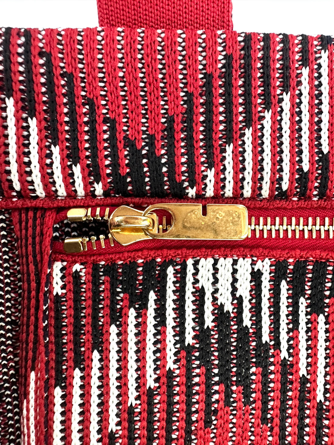 Burberry Red Nova Check Canvas Handle Bag BR59