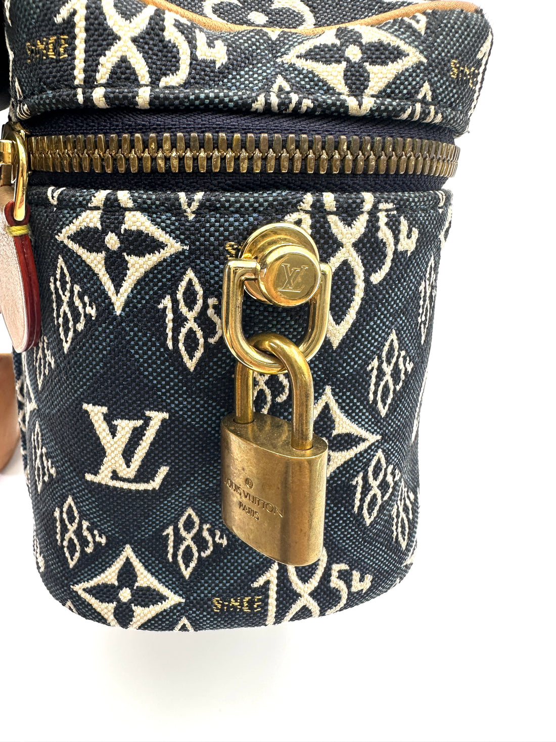 Louis Vuitton  Since 1854 Navy/White Jacquard Canvas Vanity Case LV2814