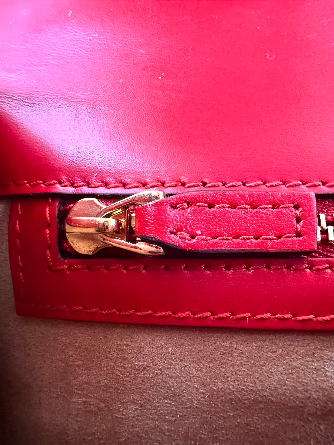 Gucci Sylvie Red Leather Shoulder Bag GG1092