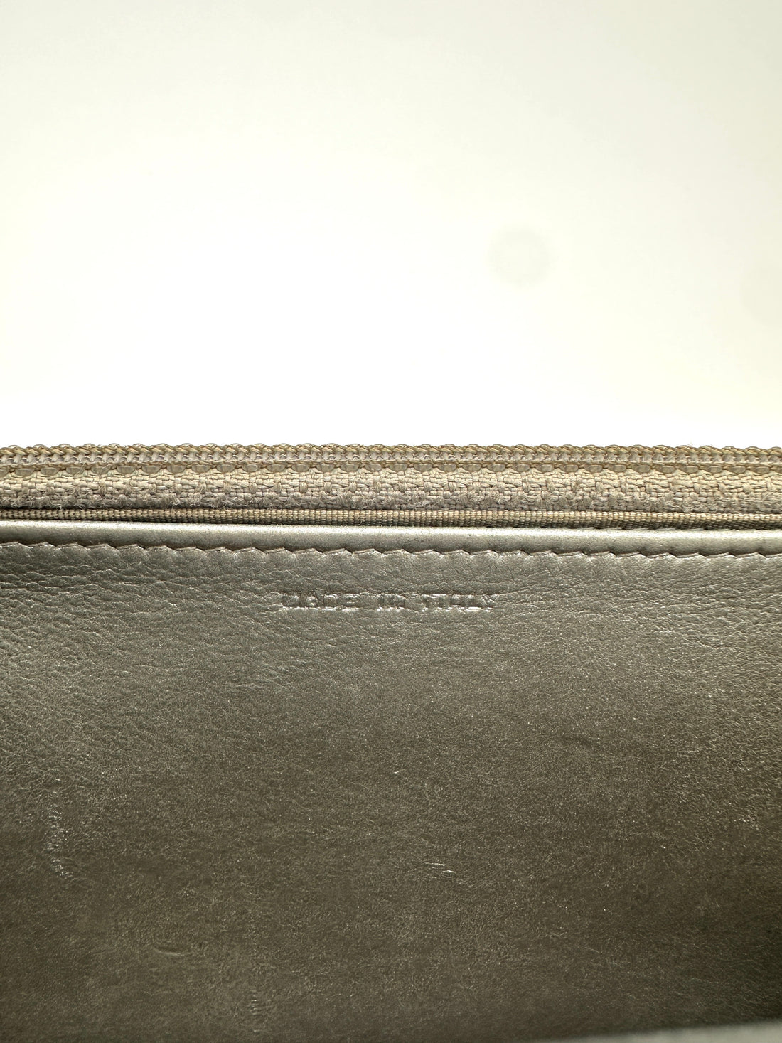 Chanel CC Filigree Black/White Wallet On Chain(22***57) CC2011