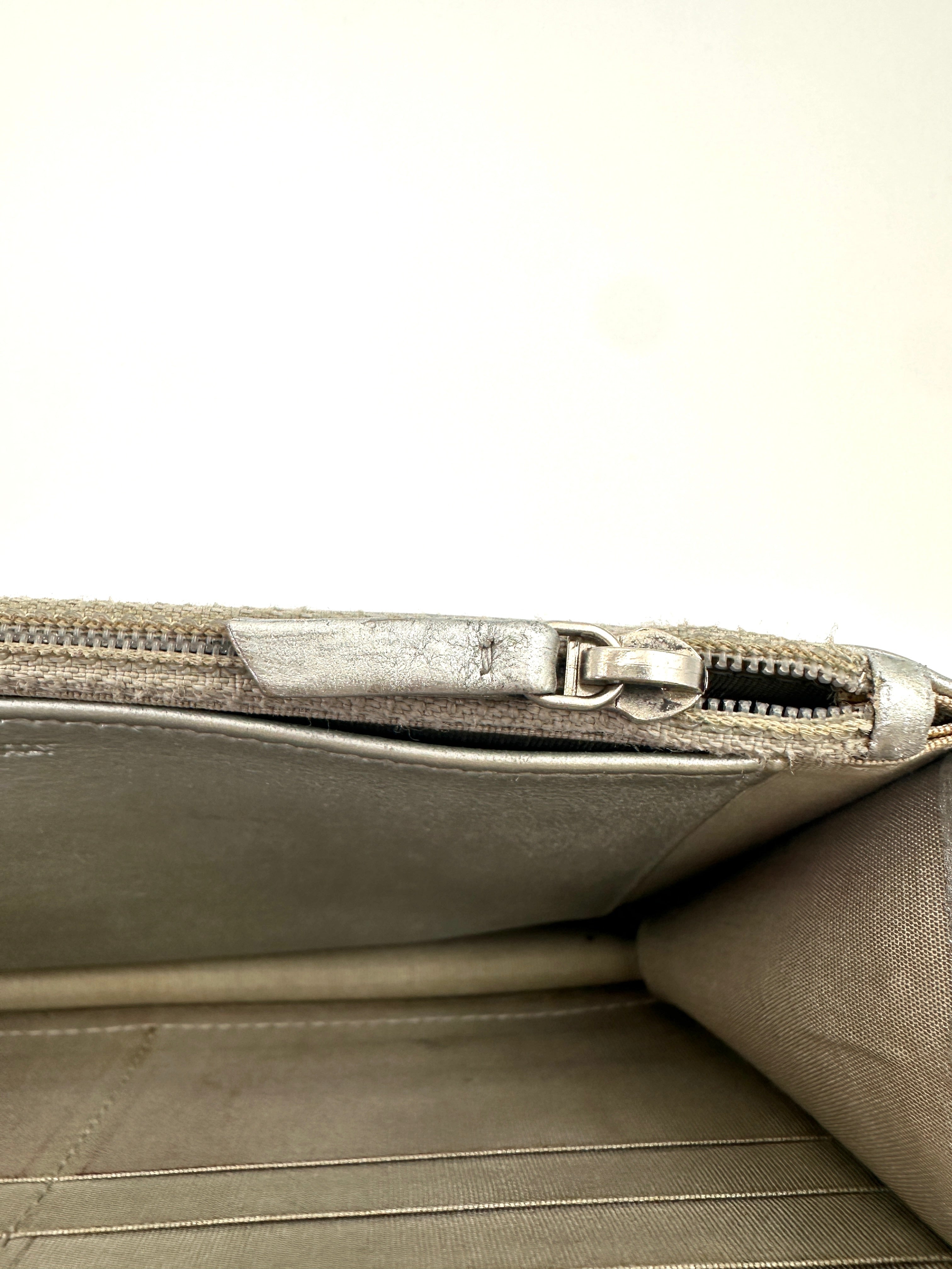 Chanel CC Filigree Black/White Wallet On Chain(22***57) CC2011