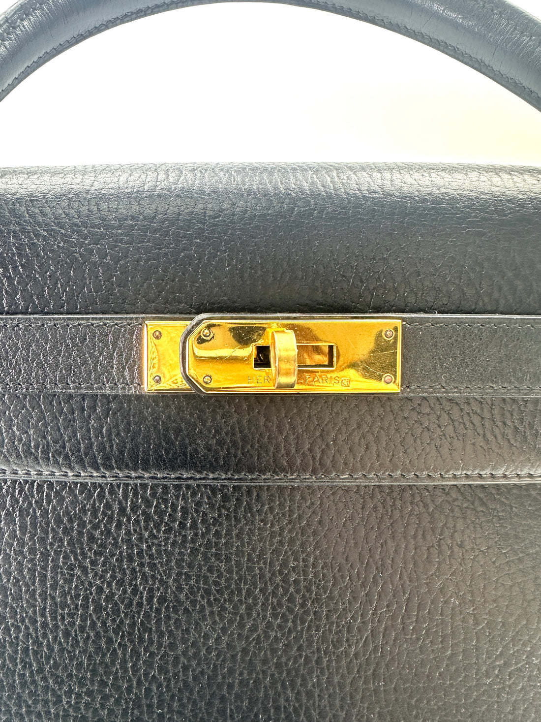 Hermes Kelly32 Black Leather Top Handle Bag HR114