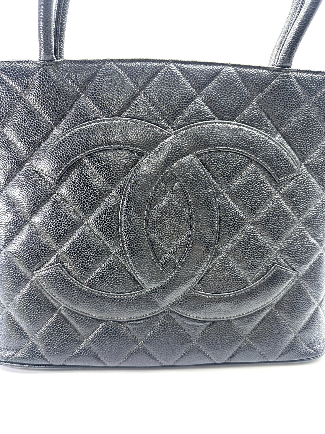 Chanel Medallion Black Quilted Leather Small Size Tote Handle Bag(71***28) CC2008