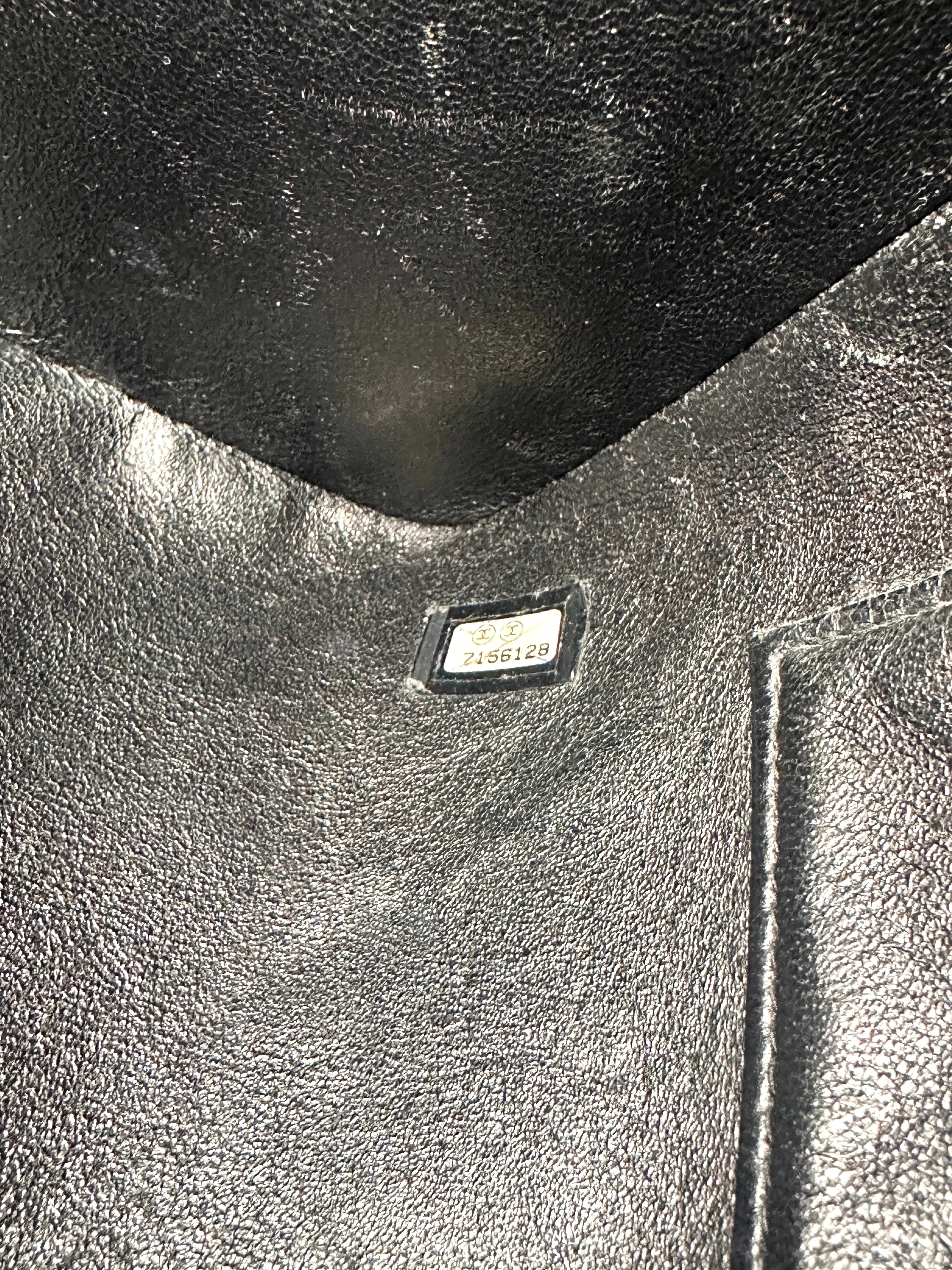 Chanel Medallion Black Quilted Leather Small Size Tote Handle Bag(71***28) CC2008