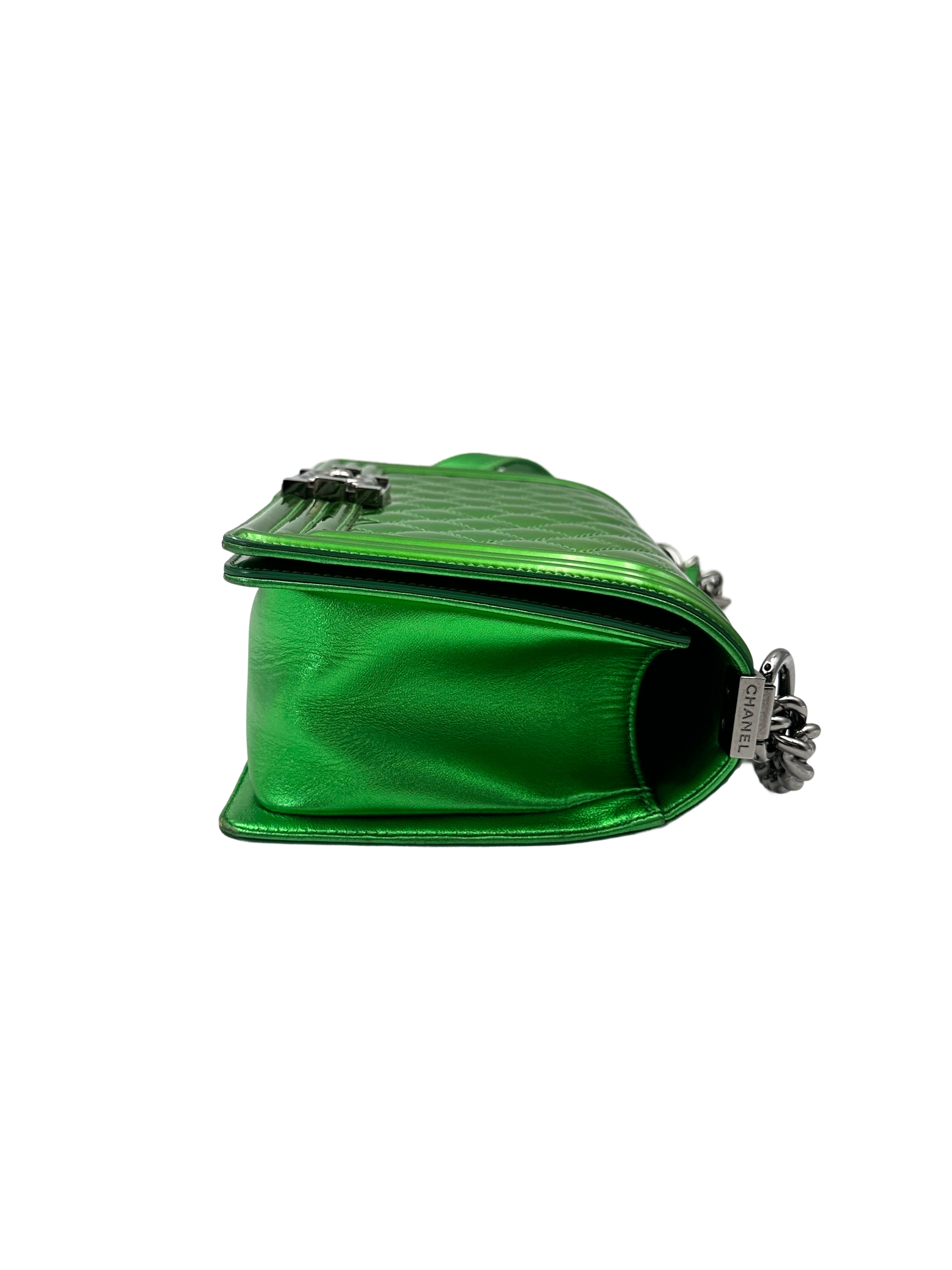 Chanel LeBoy Metallic Green Quilted Leather Medium Size Flap Bag With Silver Buckle(19***60) CC2010