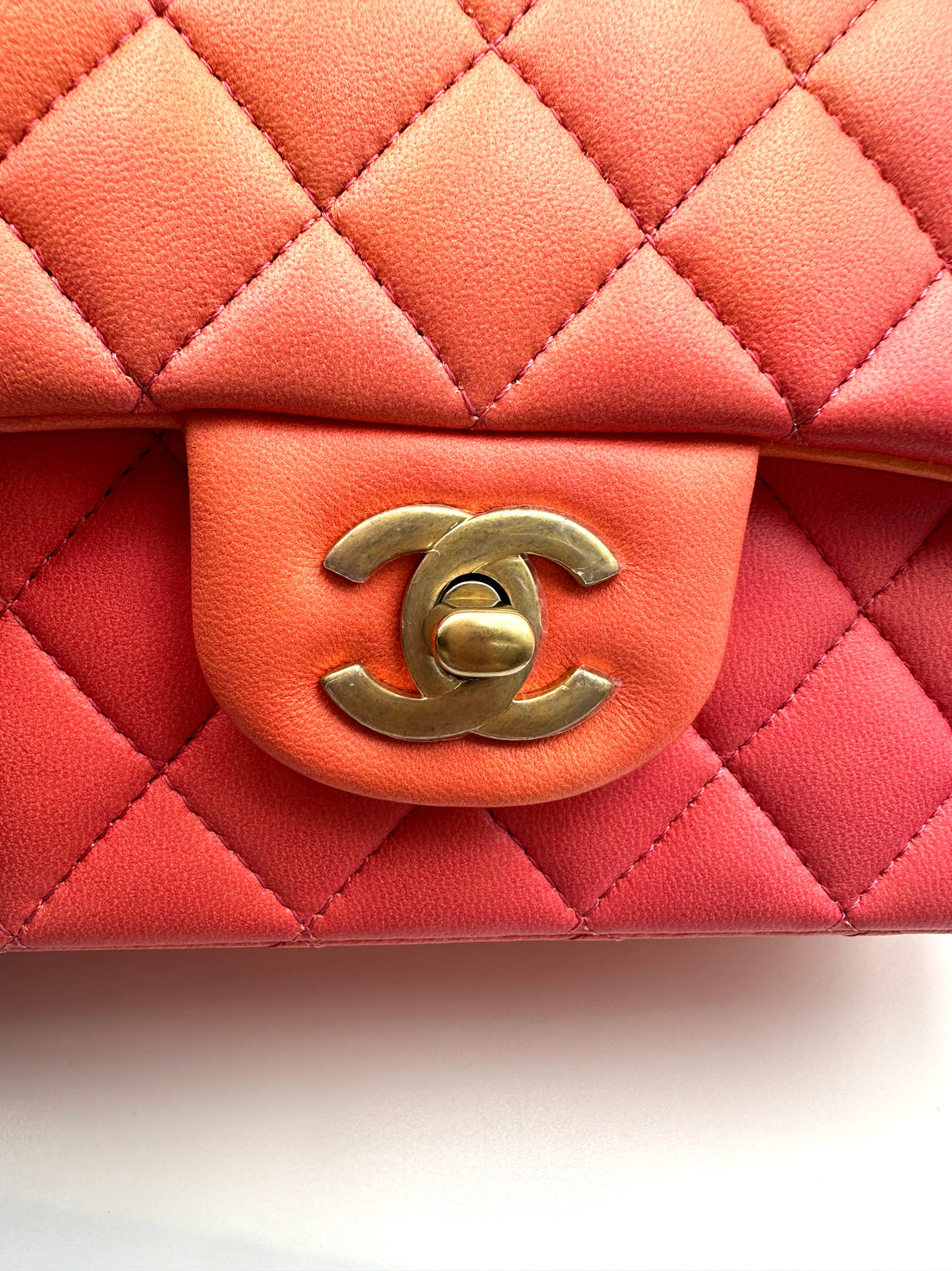 Chanel Classic Flap Pink Orange Ombre Quilted Lambskin Top Handle Bag(T9***X1) CC2013