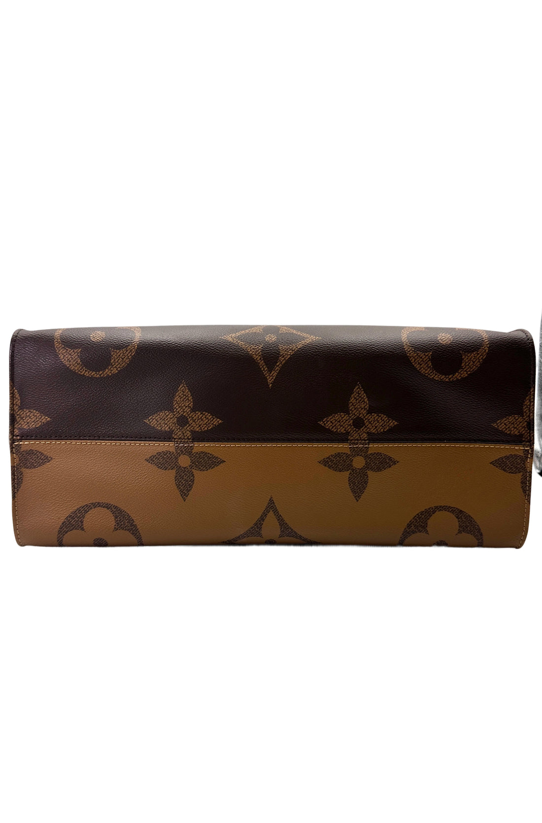 Louis Vuitton Onthego GM Monogram Canvas Handle Bag LV2821