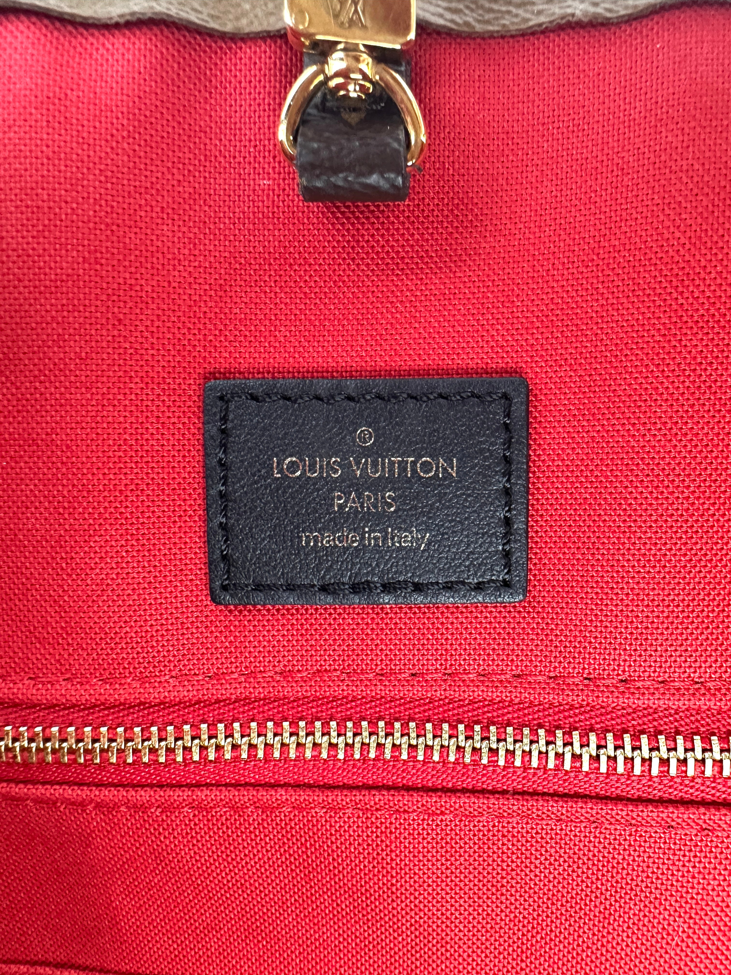 Louis Vuitton Onthego GM Monogram Canvas Handle Bag LV2821