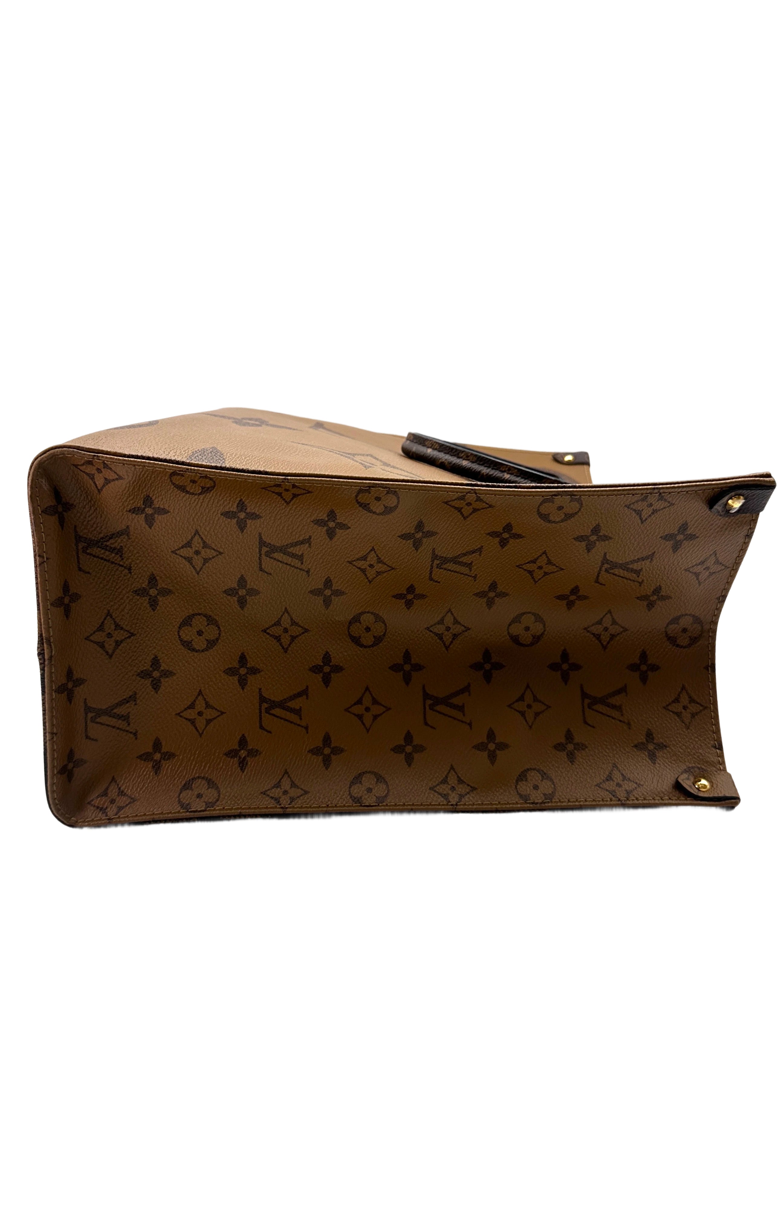 Louis Vuitton Onthego GM Monogram Canvas Handle Bag LV2822