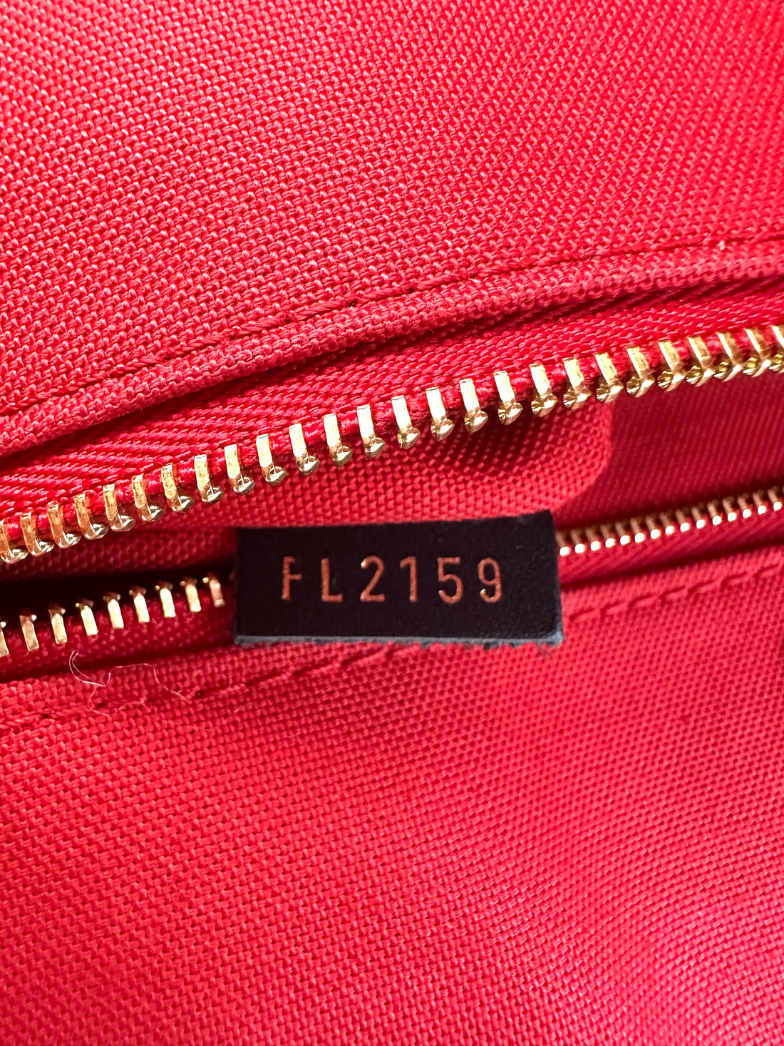 Louis Vuitton Onthego GM Monogram Canvas Handle Bag LV2822