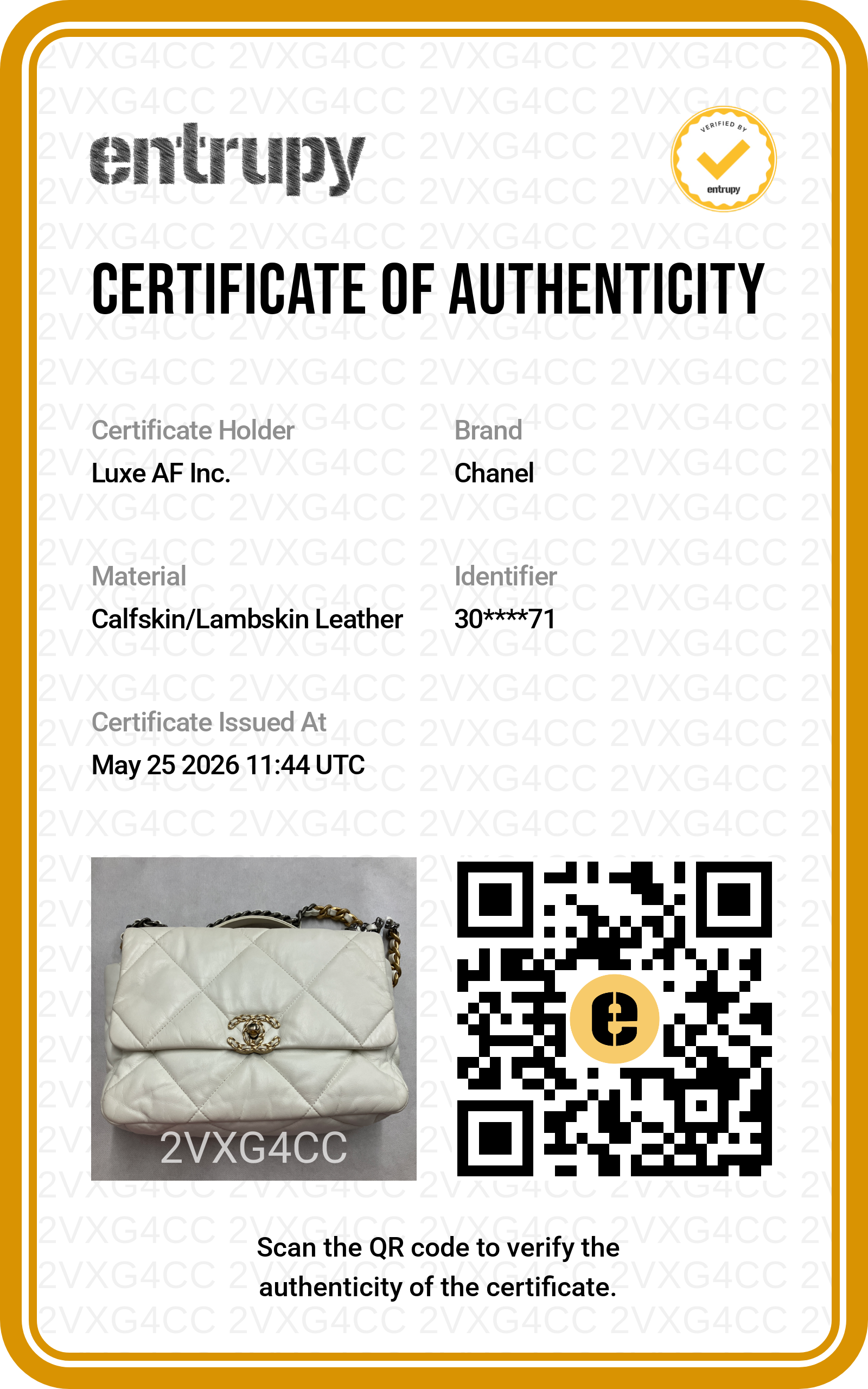 Chanel 19Bag White Quilted Leather Flap Bag With Gold Buckle(30***71) CC2014