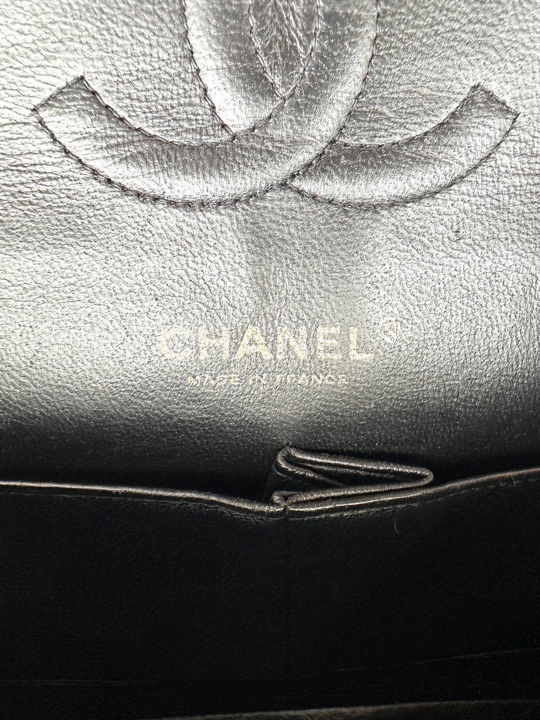 Chanel Classic Flap Black Quilted Leather Medium Size Flap Bag With Gold Buckle(12***53) CC2015