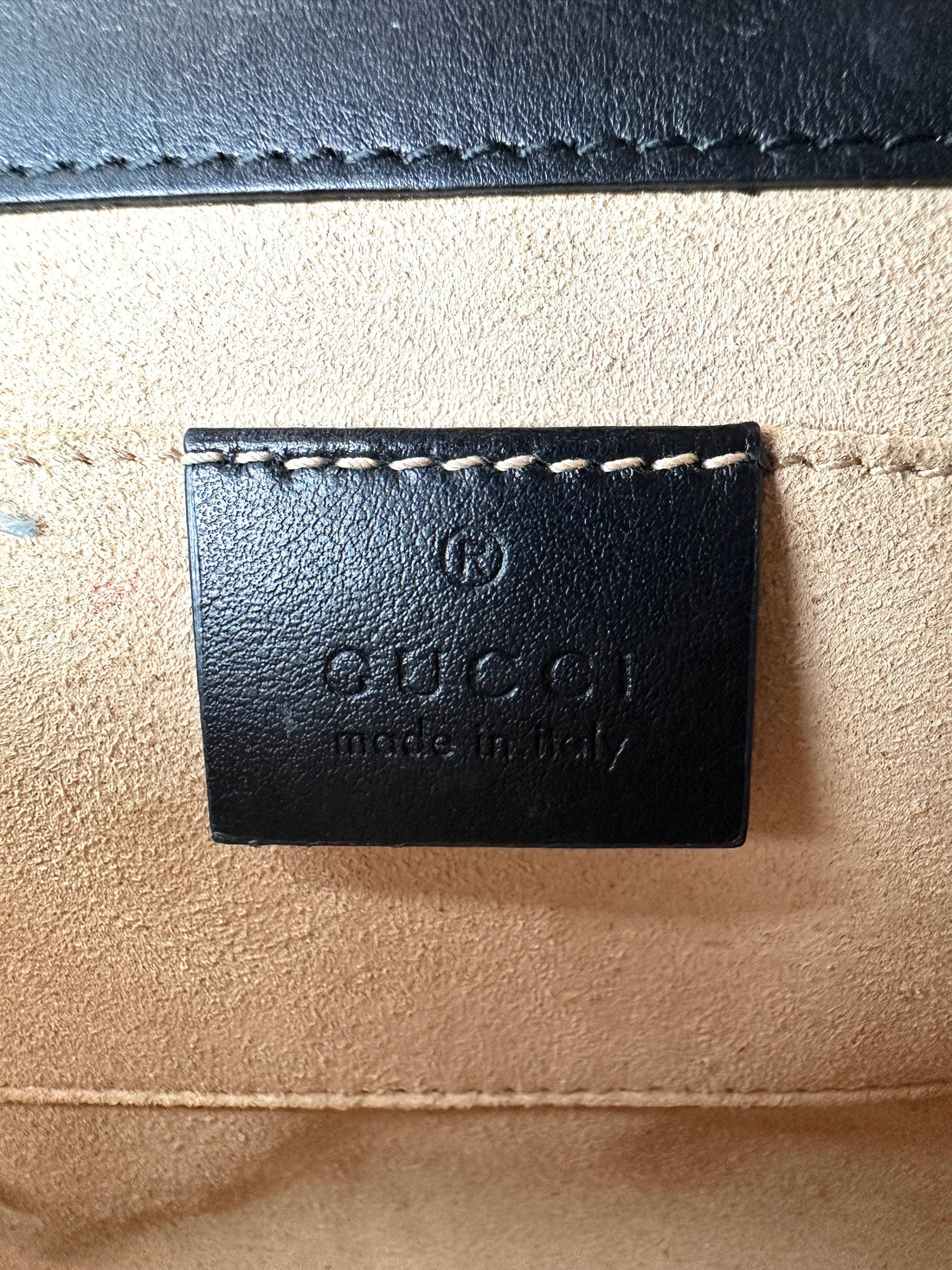 Gucci Padlock Bee Star Black Leather Shoulder Bag GG1094