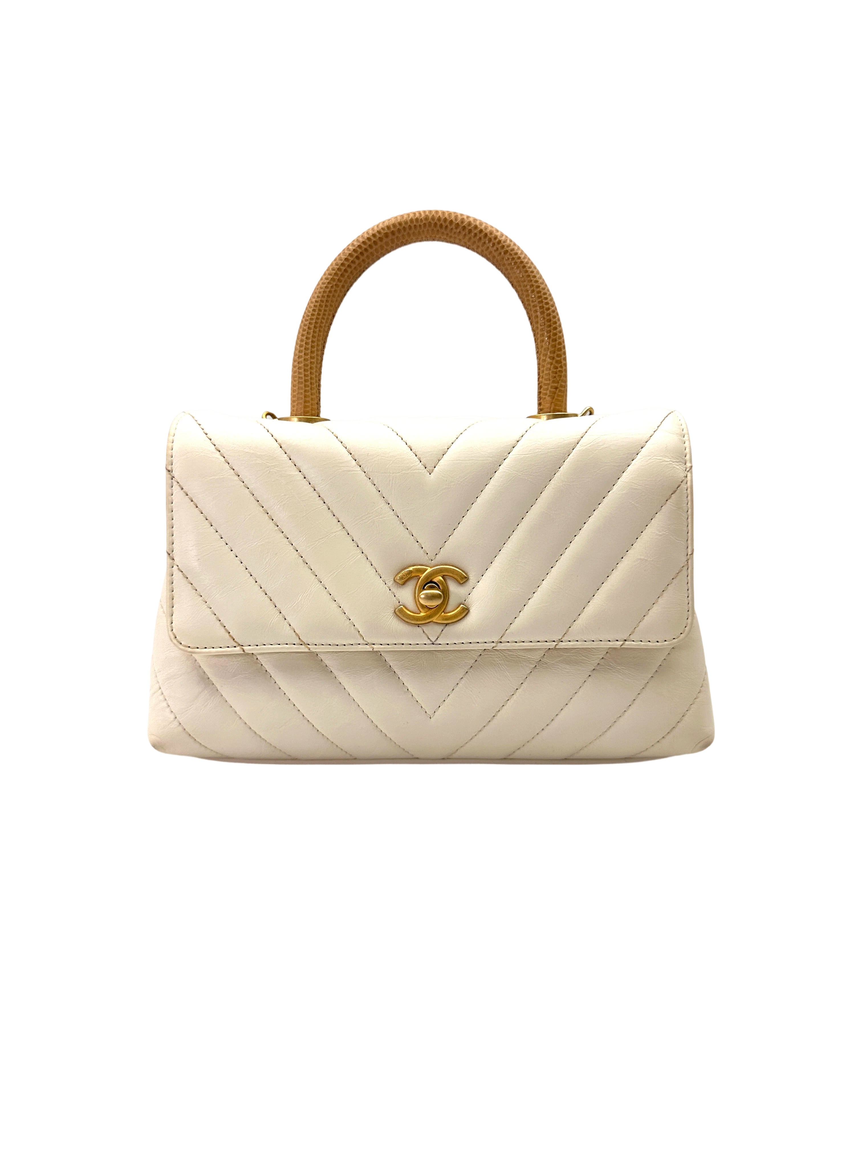 Chanel CoCo Handle White Chevron Quilted Leather Small Size Shoulder Bag(25***16) CC2023