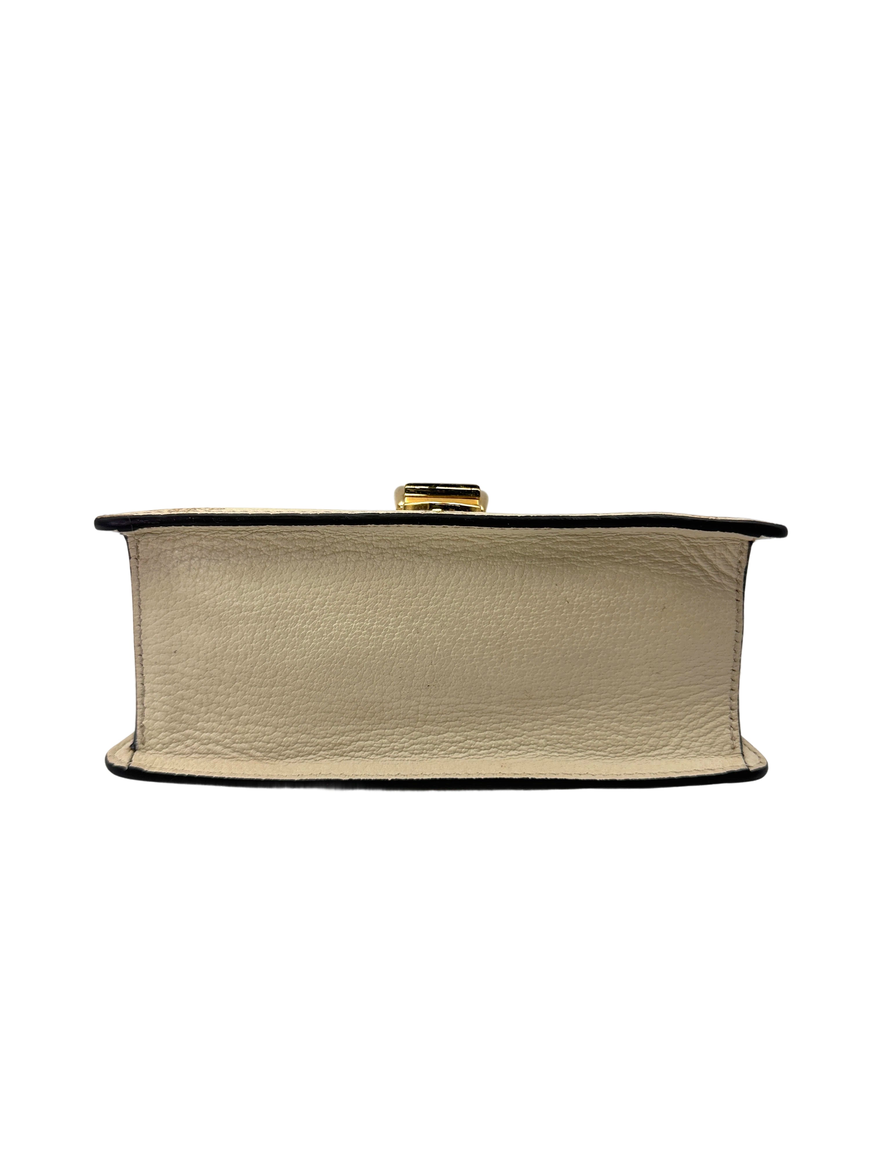 Gucci Sylvie Bee Star White Leather Medium Size Shoulder Bag GG1108