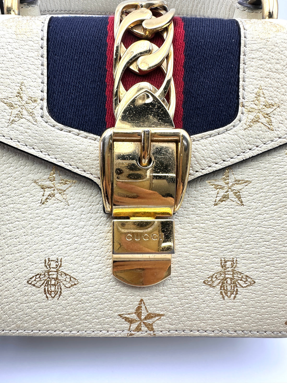 Gucci Sylvie Bee Star White Leather Medium Size Shoulder Bag GG1108