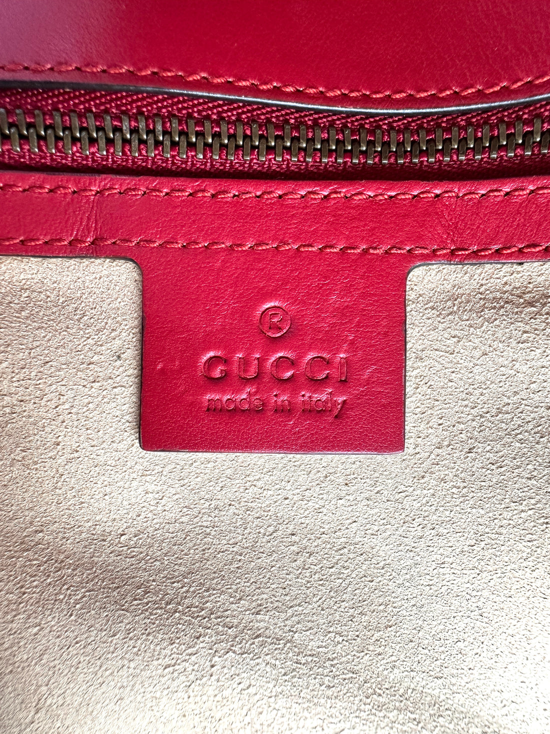 Gucci GG Marmont Red Matelasse Leather Shoulder Bag GG1103