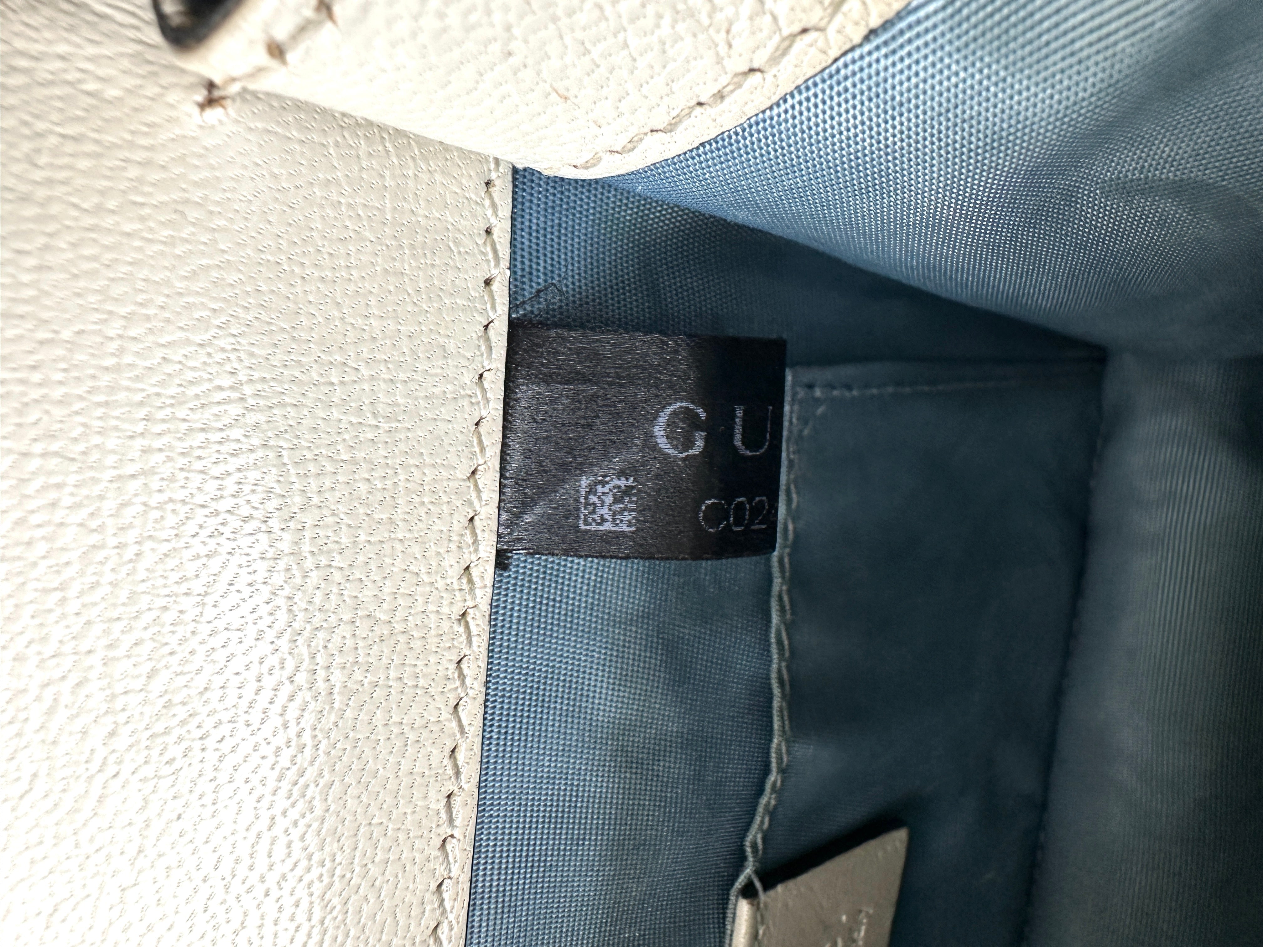 Gucci Sylvie Star White Leather Medium Size Shoulder Bag GG1111