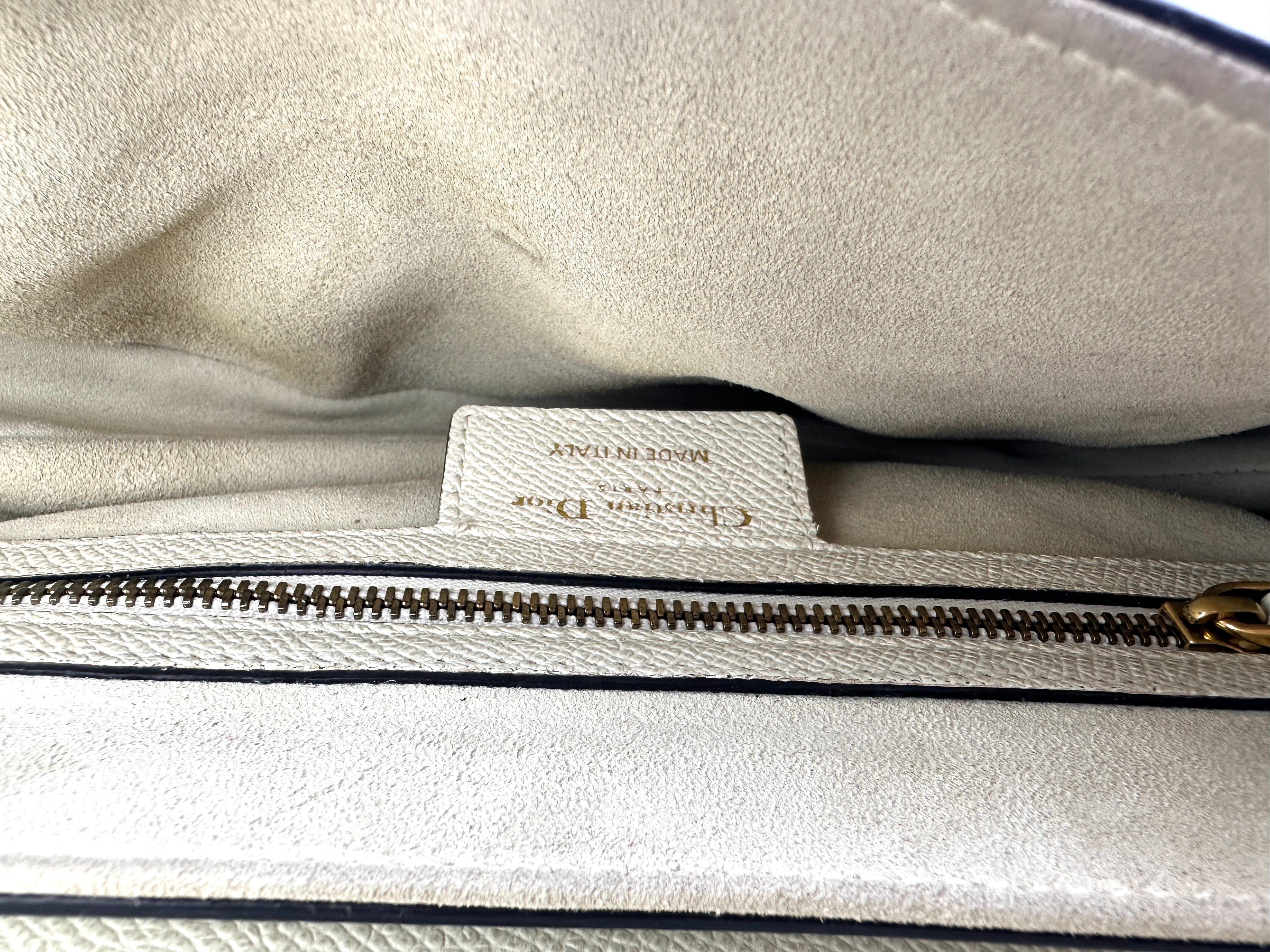 Christian Dior White Leather Medium Size Saddle Bag DR748