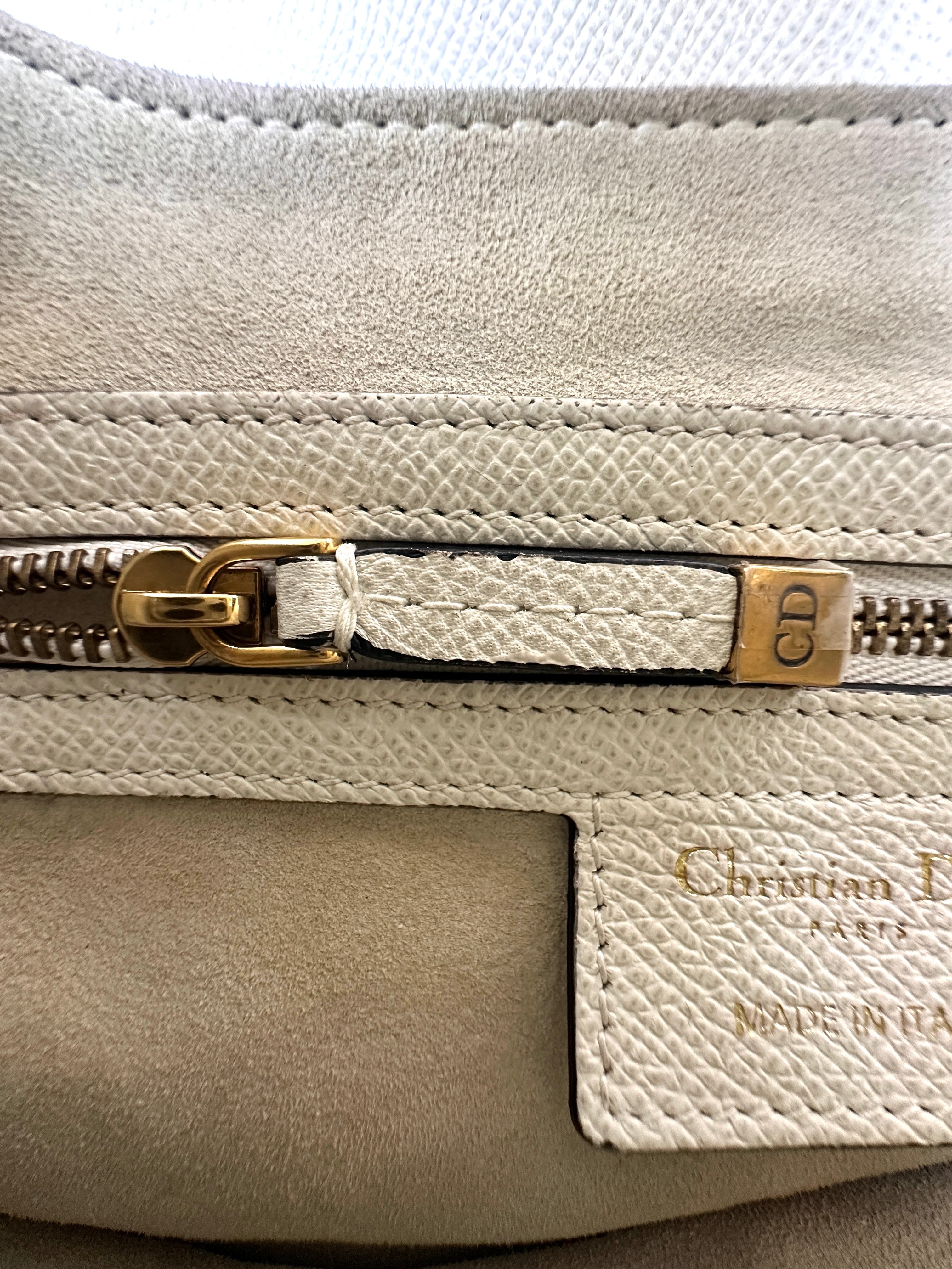 Christian Dior White Leather Medium Size Saddle Bag DR748