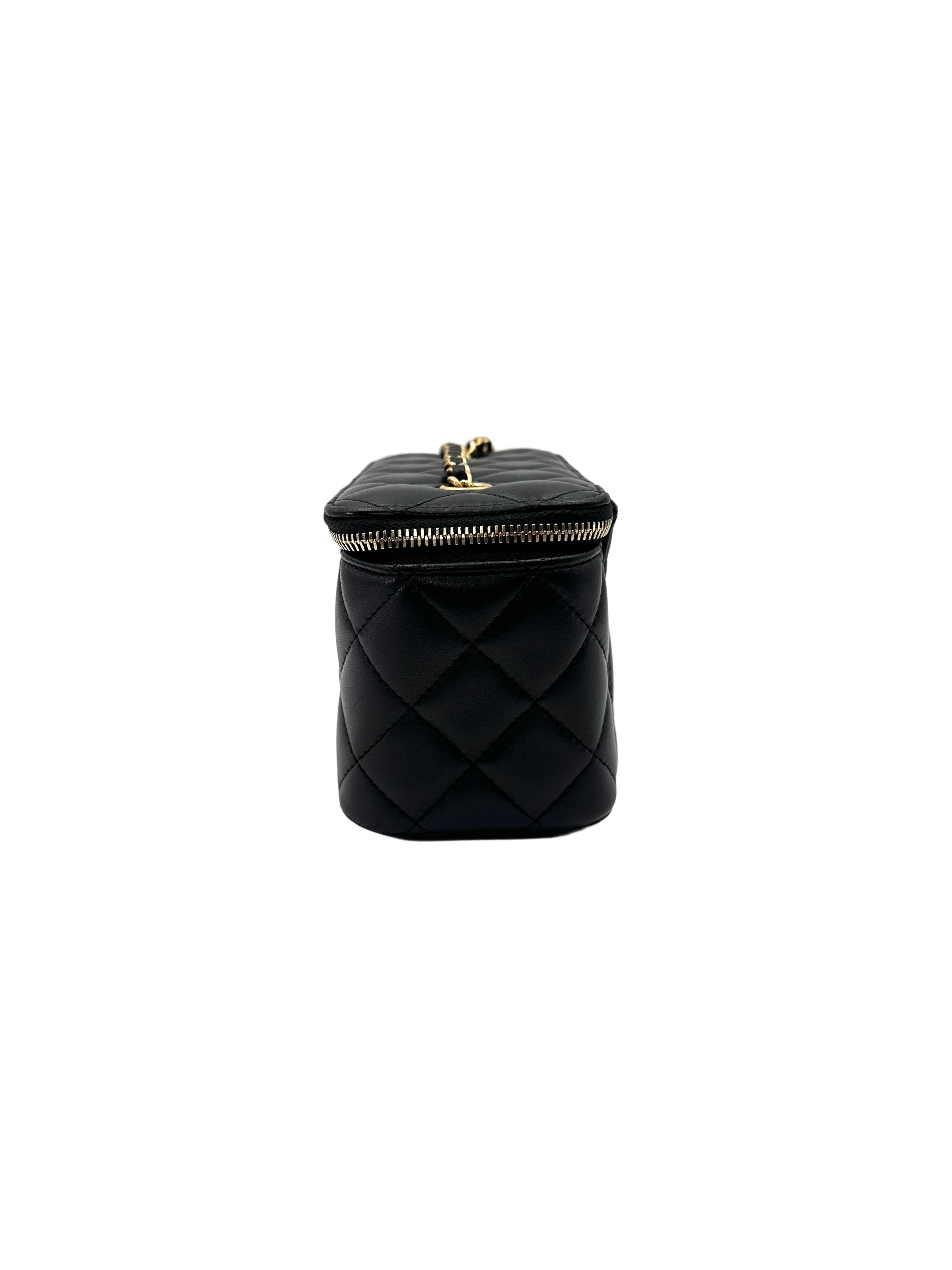 Chanel Black Quilted Leather Vanity Case(31***39)CC2017