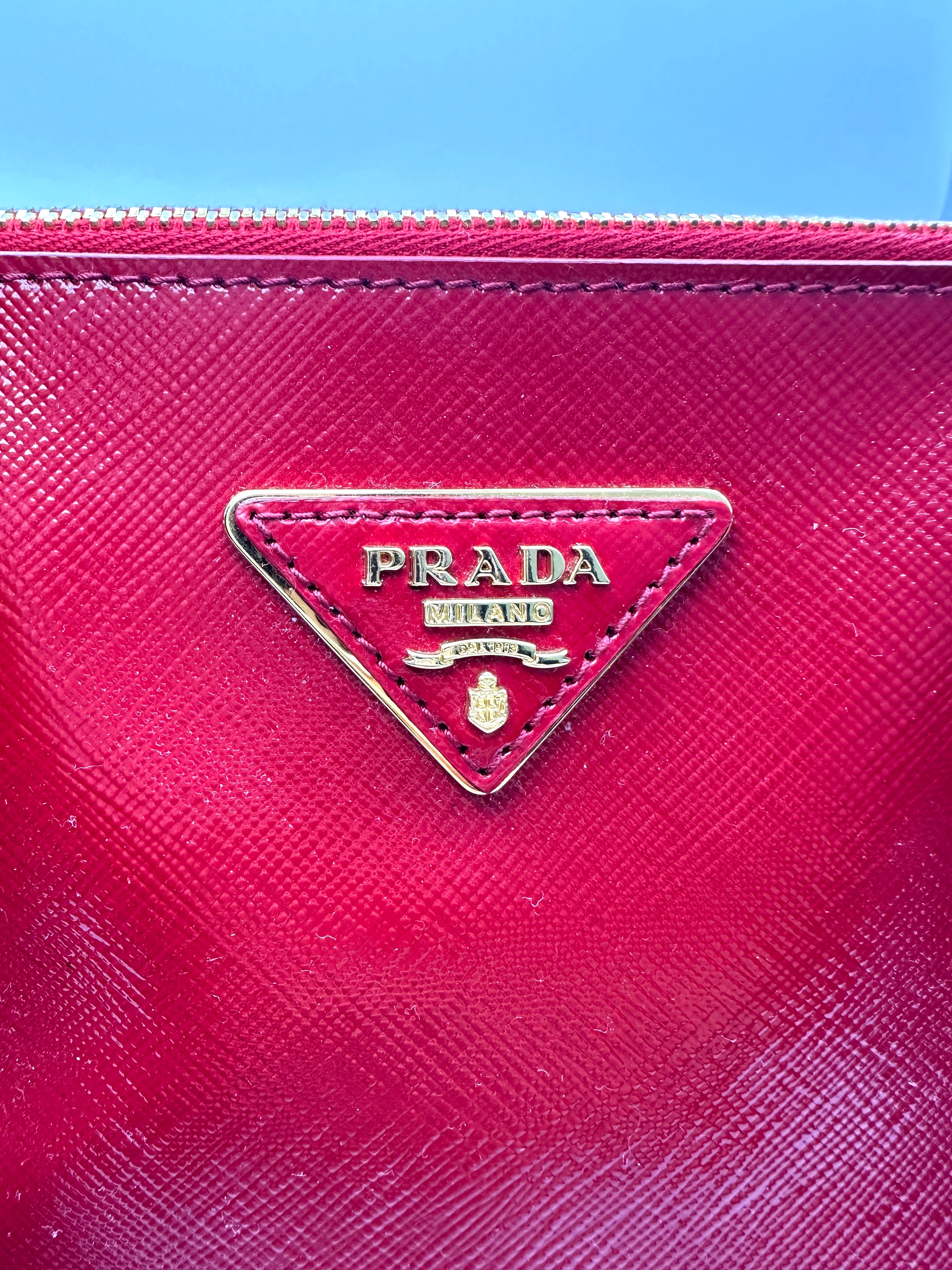 Prada Galleria Red Saffiano Leather Medium Size Handle Bag PR384