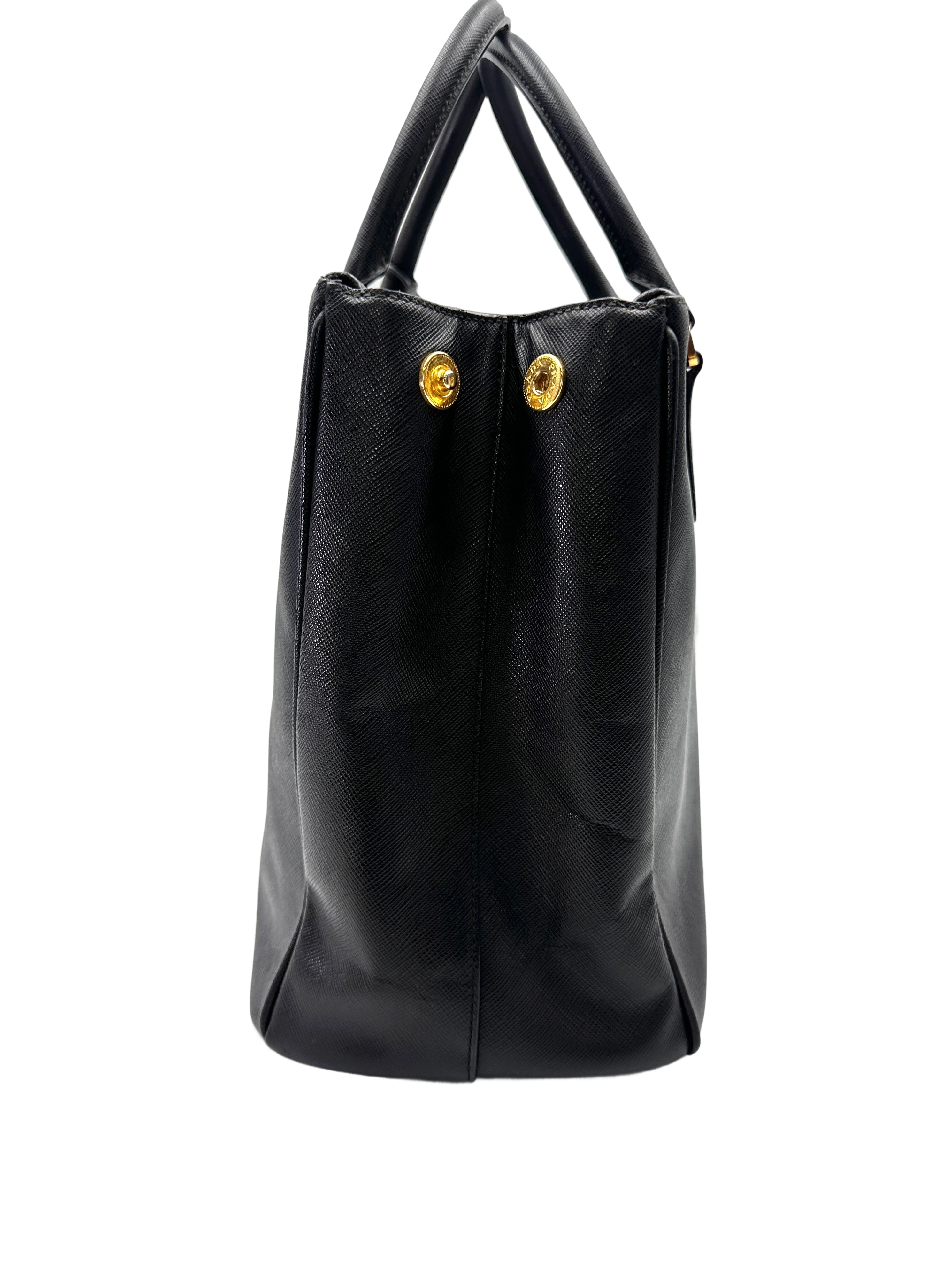 Prada Galleria Black Saffiano Leather Handle Bag PR385