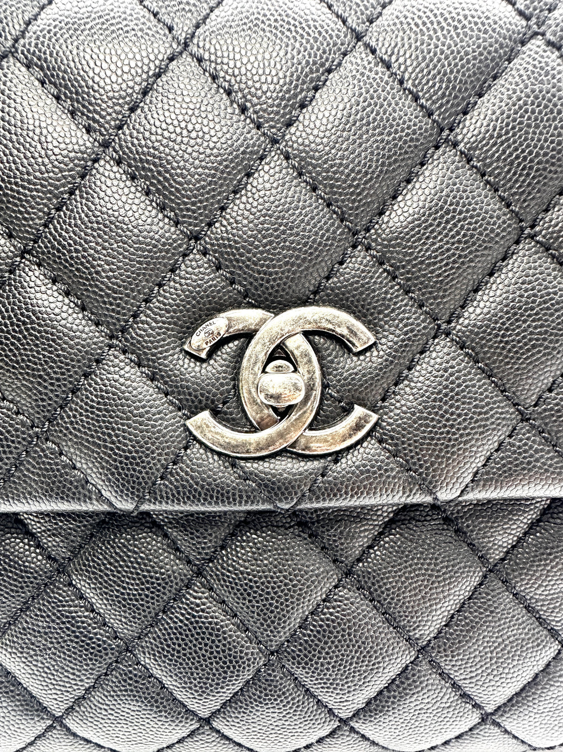 Chanel CoCo Handle Black Quilted Calfskin Large Size Shoulder Bag(22***05)CC2024