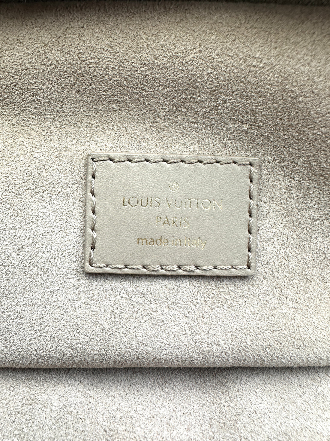 Louis Vuitton Vanity PM Beige Monogram Empreinte Leather Handle Bag LV2845