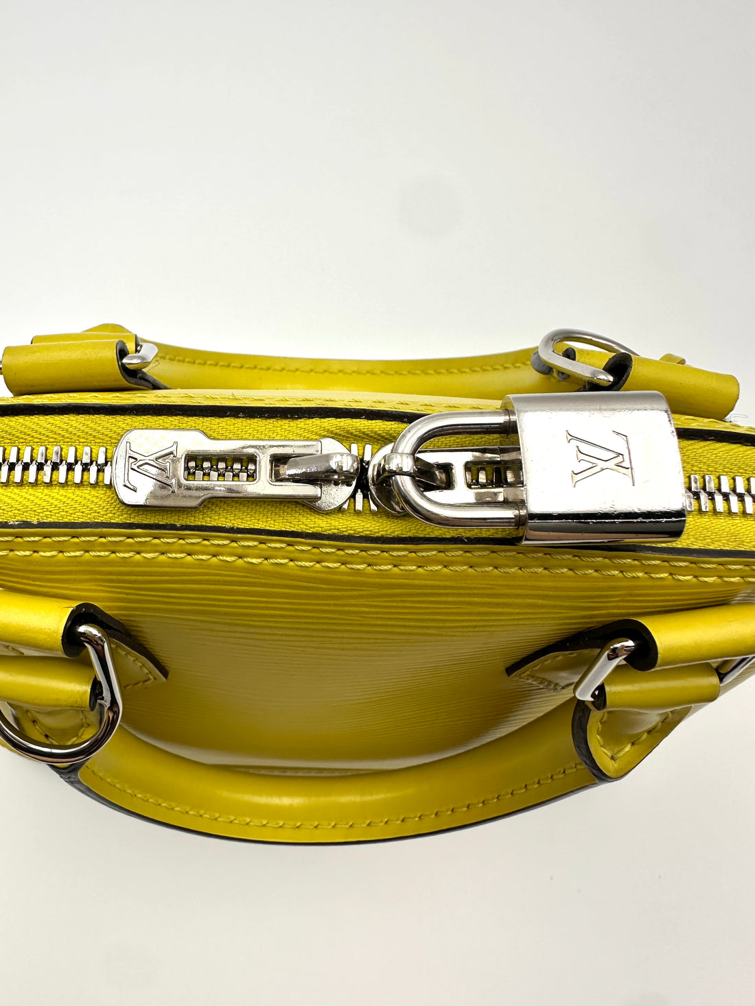Louis Vuitton Alma BB Yellow Epi Leather Handle Bag LV2840