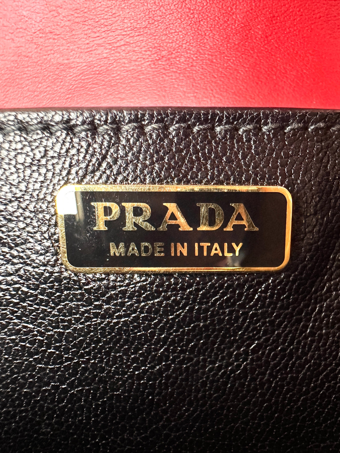 Prada Cahier Black/Red Leather Shoulder Bag PR388