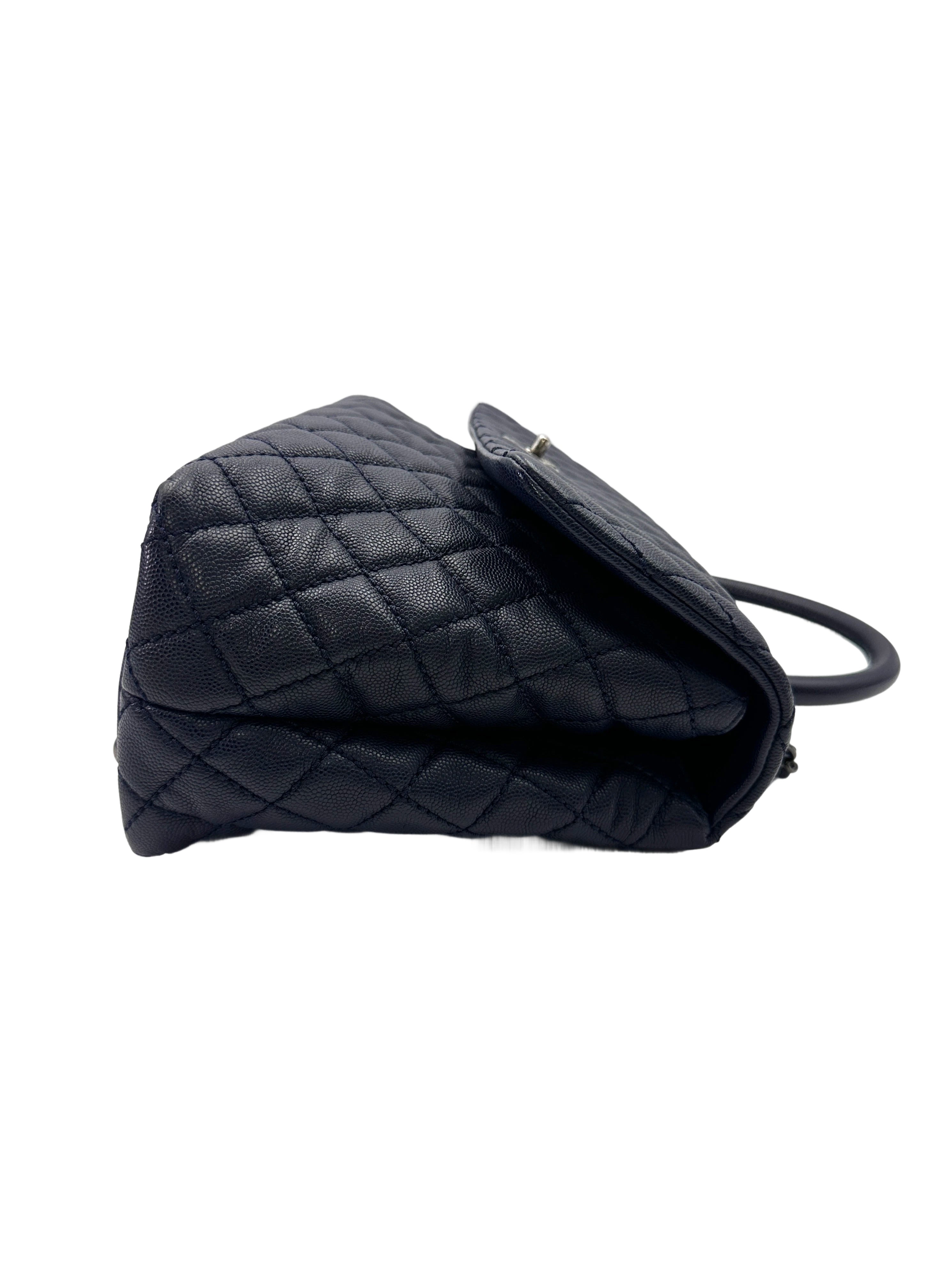 Chanel CoCo Handle Navy Quilted Calfskin Large Size Shoulder Bag(22***56) CC2028