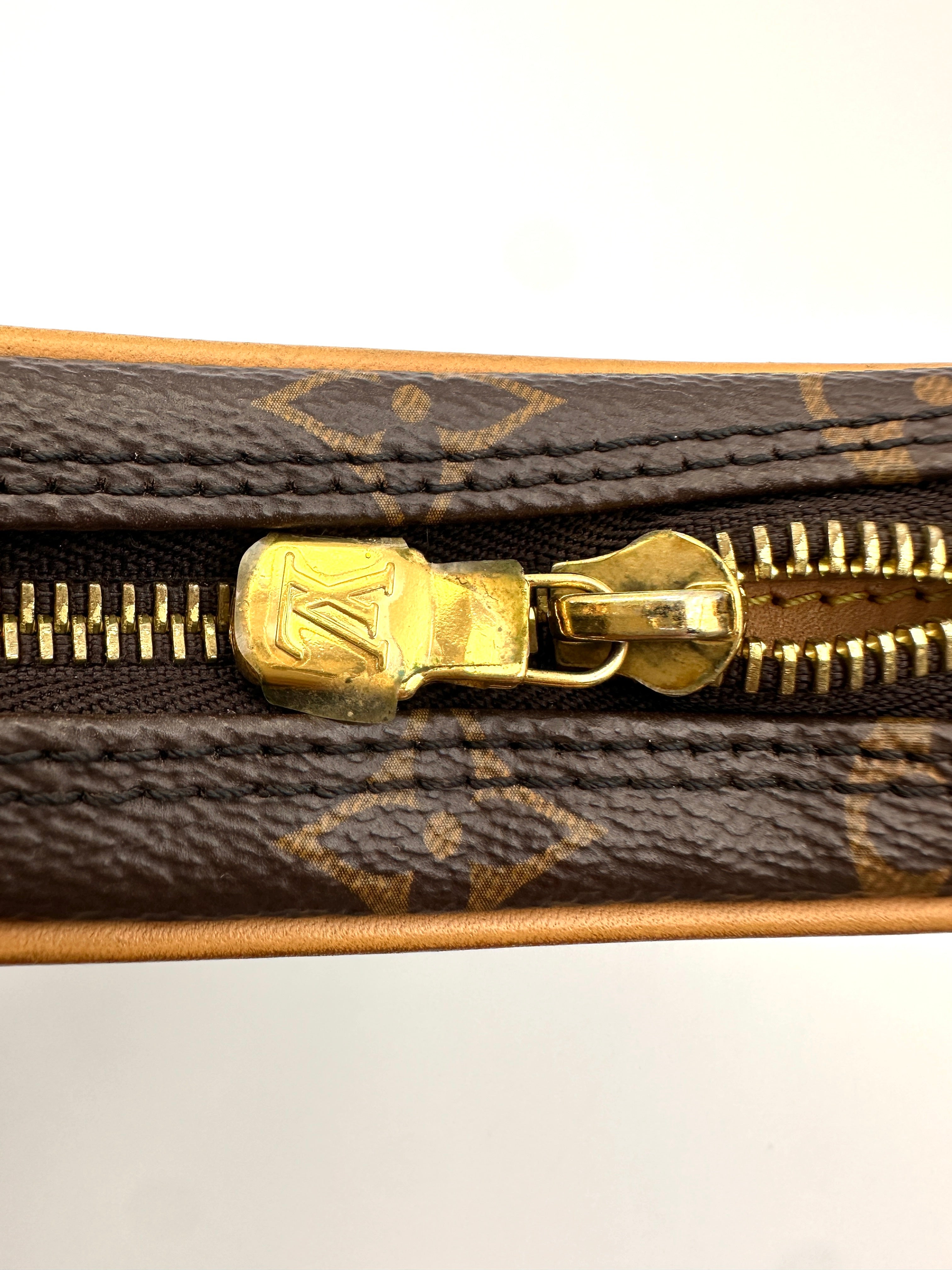 Louis Vuitton Loop Monogram Canvas Shoulder Bag LV2838