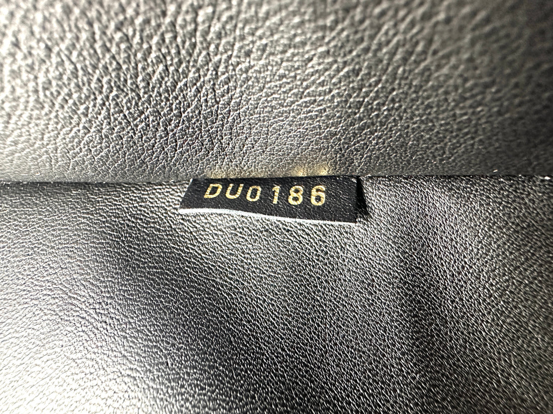 Louis Vuitton City Steamer Black Grained Leather Handle Bag LV2846