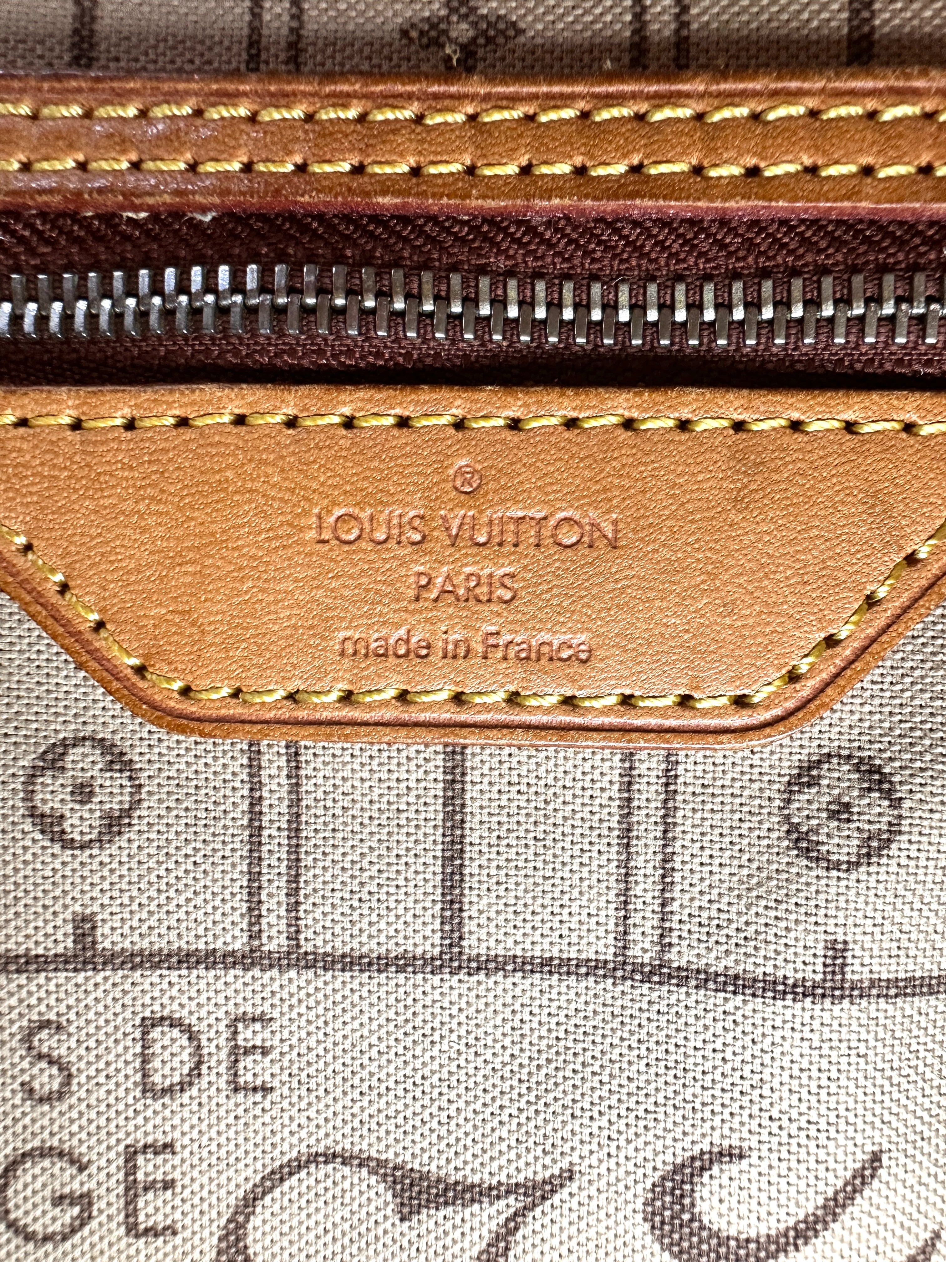 Louis Vuitton Neverfull MM Monogram Canvas Handle Bag LV2848