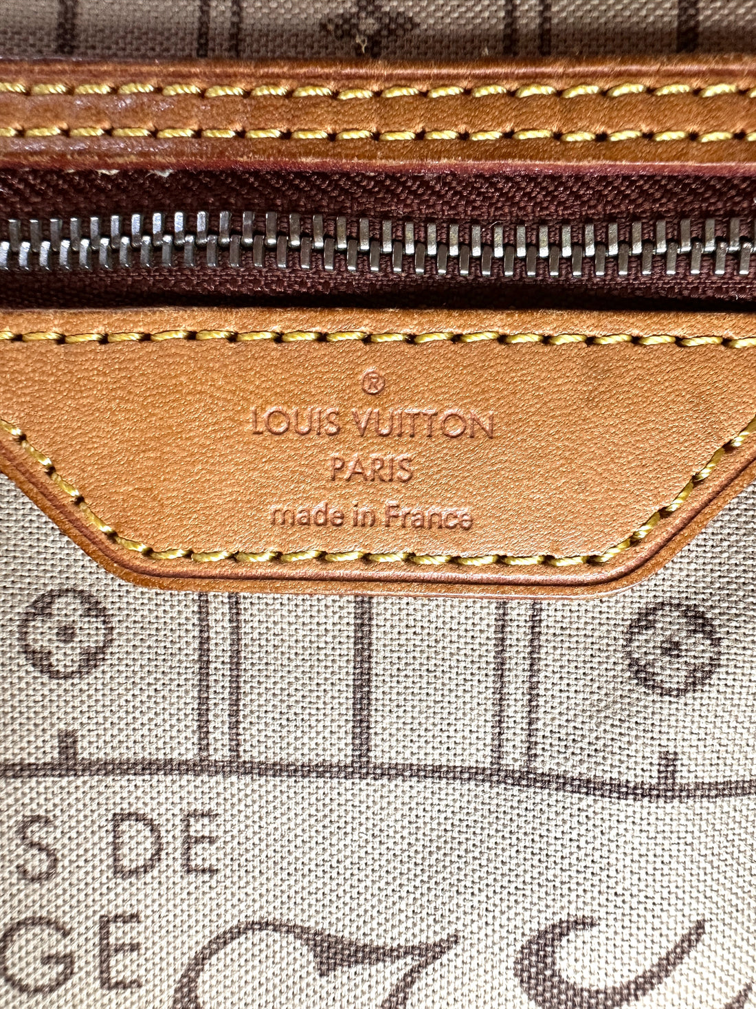 Louis Vuitton Neverfull MM Monogram Canvas Handle Bag LV2848