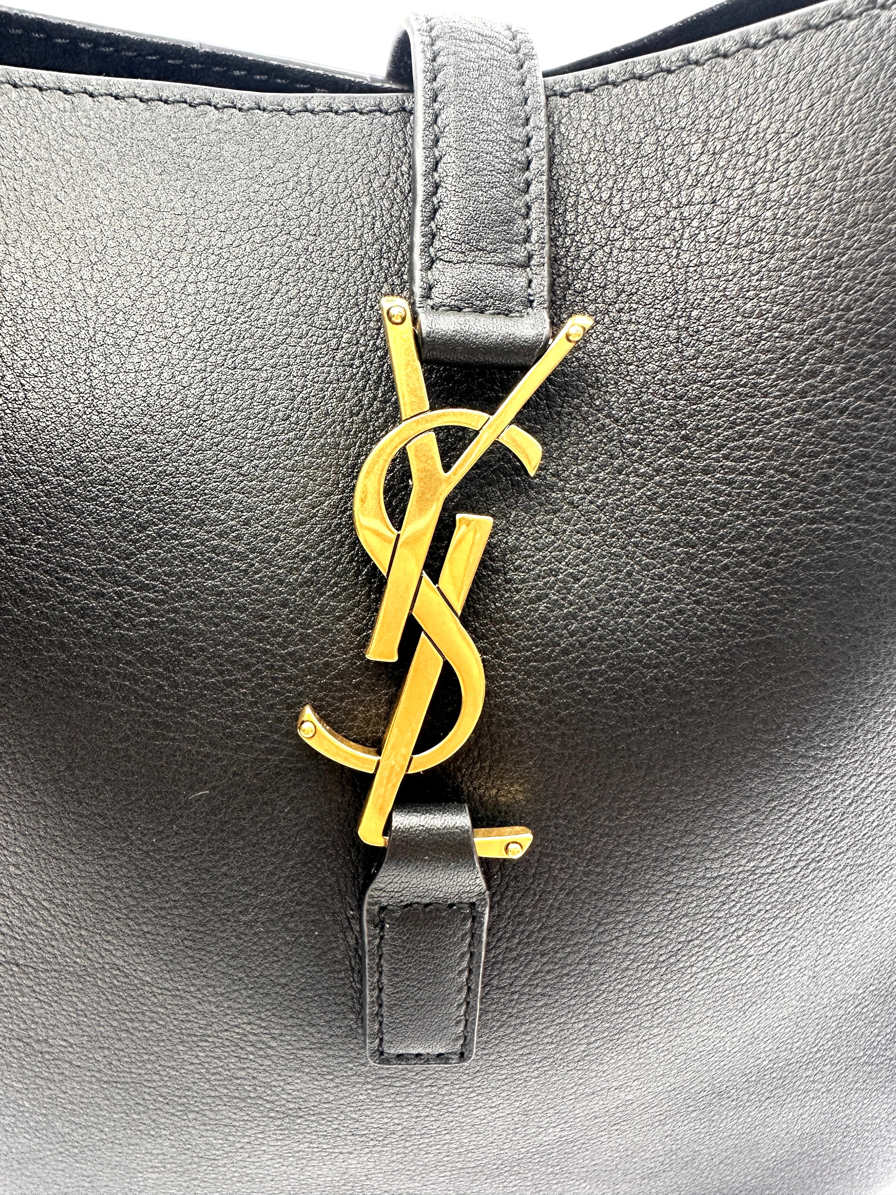 Saint Laurent Black Leather Hobo Bag SL240