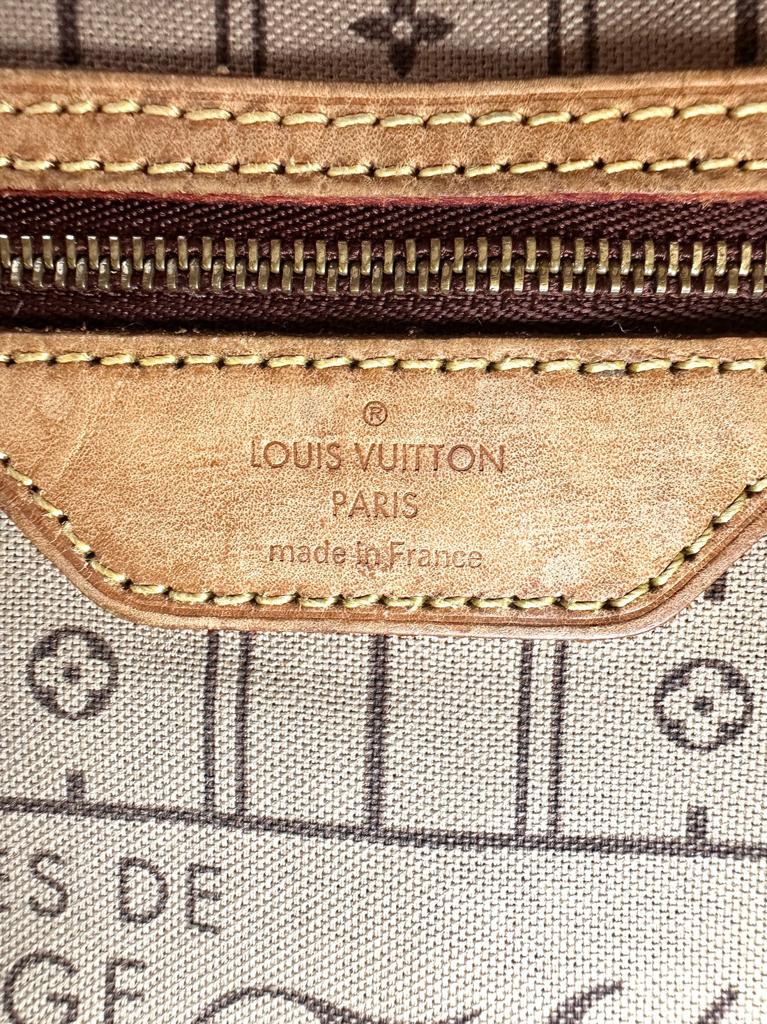 Louis Vuitton Neverfull MM Monogram Canvas Handle Bag LV2849