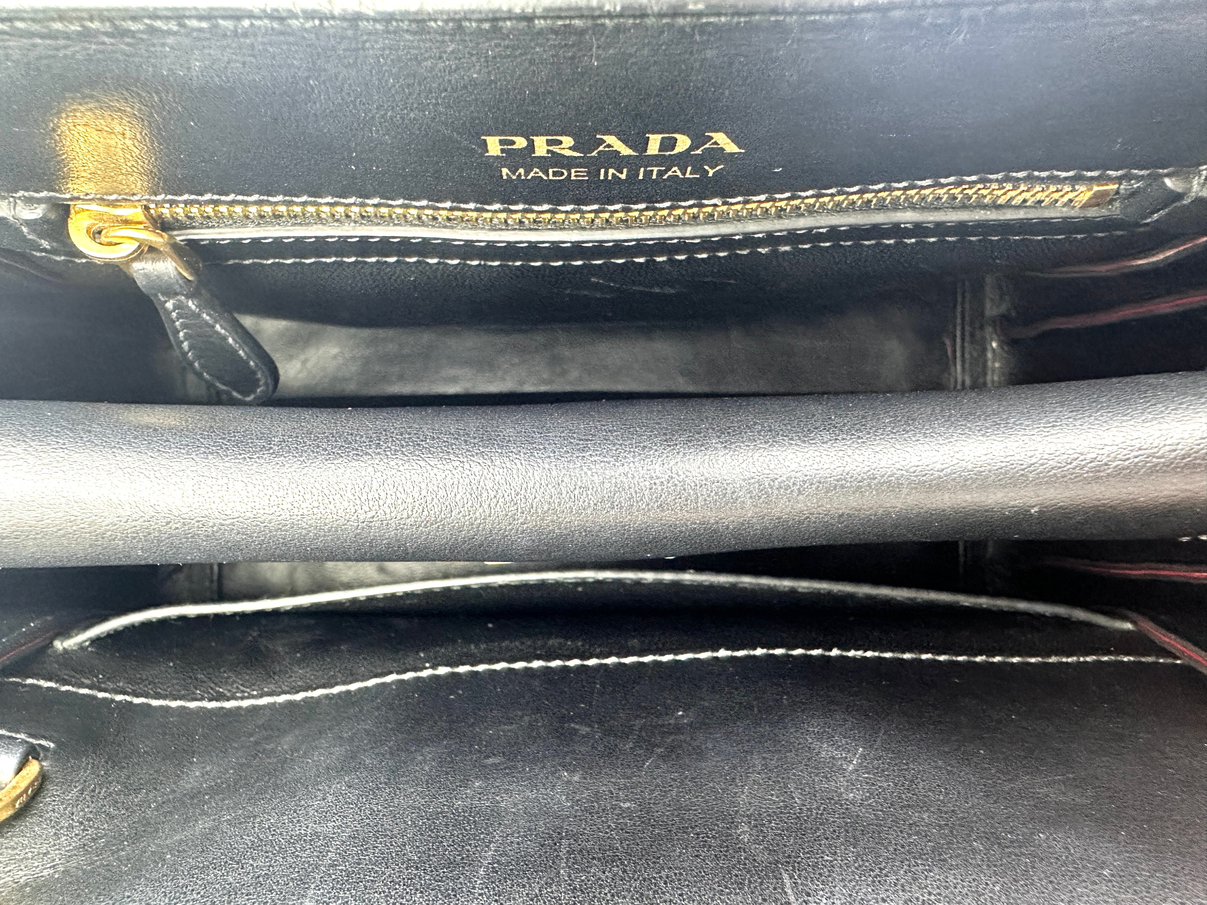 Prada Esplanade Black/Red Saffiano Leather Small Size Handle Bag PR390