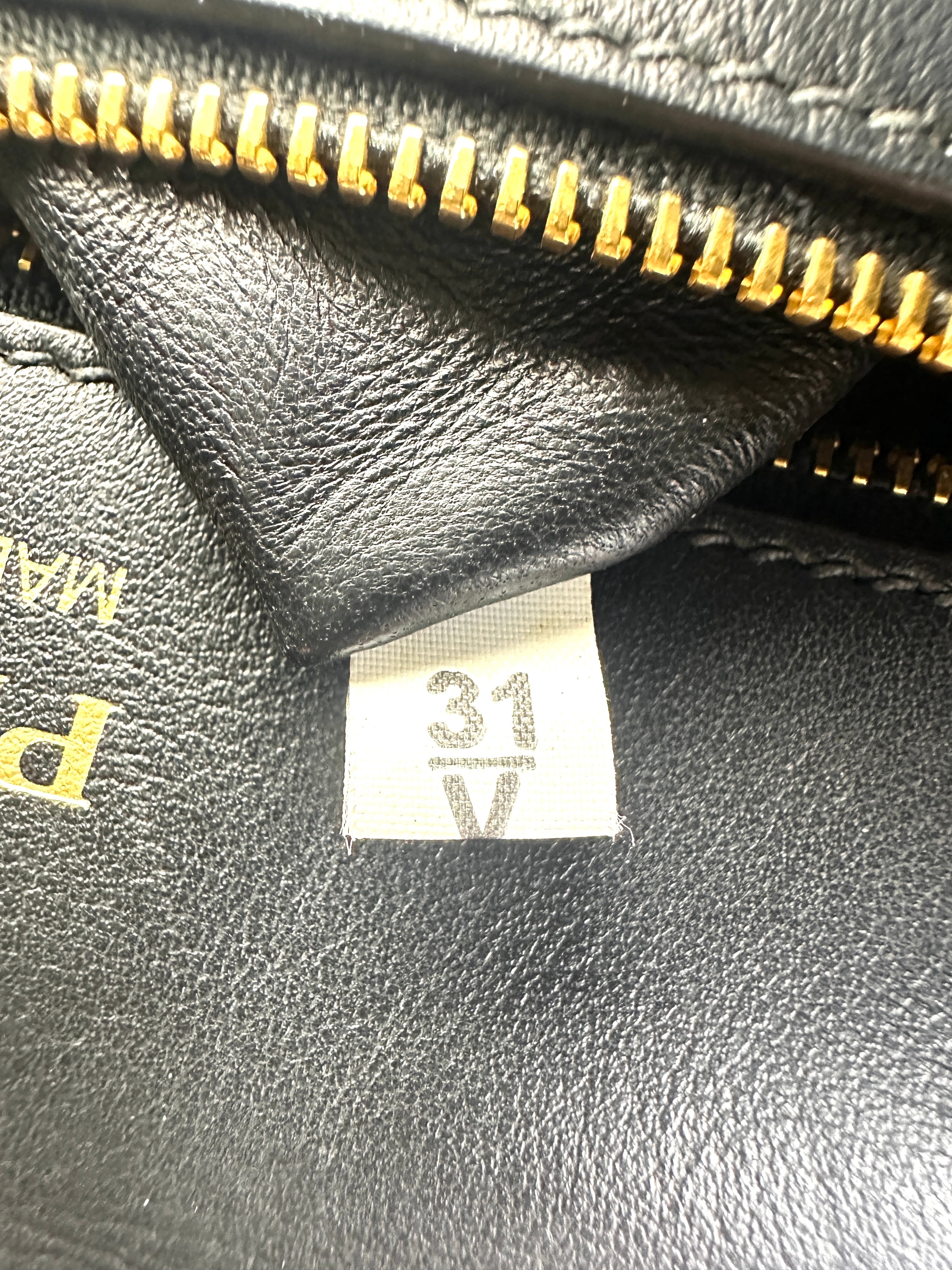 Prada Esplanade Black/Red Saffiano Leather Small Size Handle Bag PR390