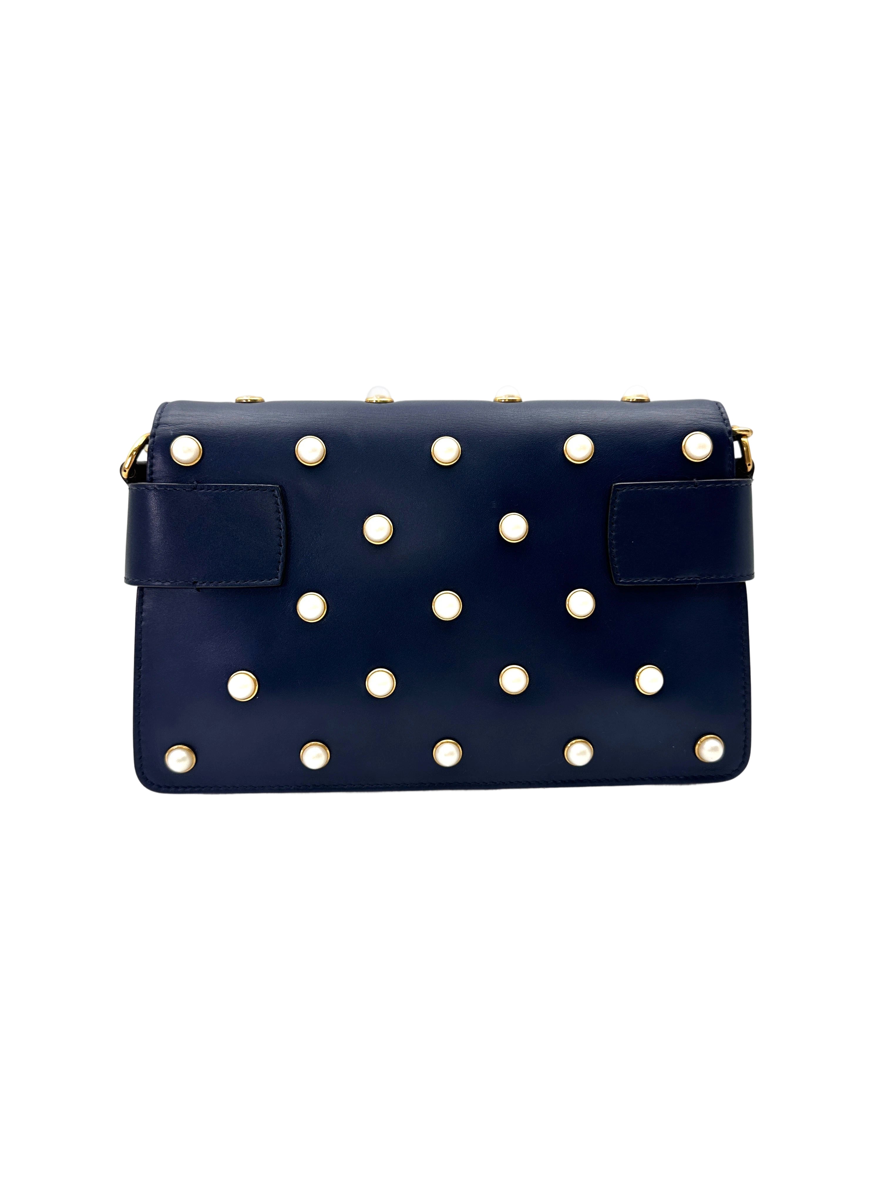Gucci Queen Margaret Broadway Bee Black Leather Pearl Studded Shoulder Bag GG1112