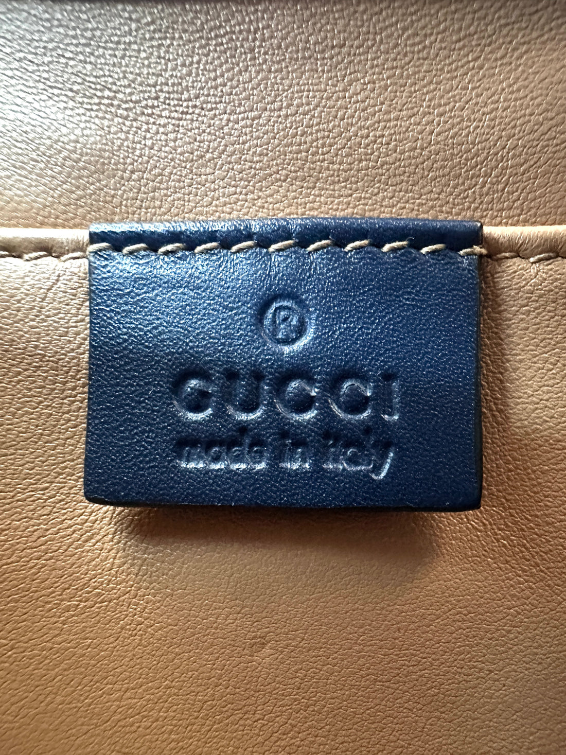 Gucci Queen Margaret Broadway Bee Black Leather Pearl Studded Shoulder Bag GG1112