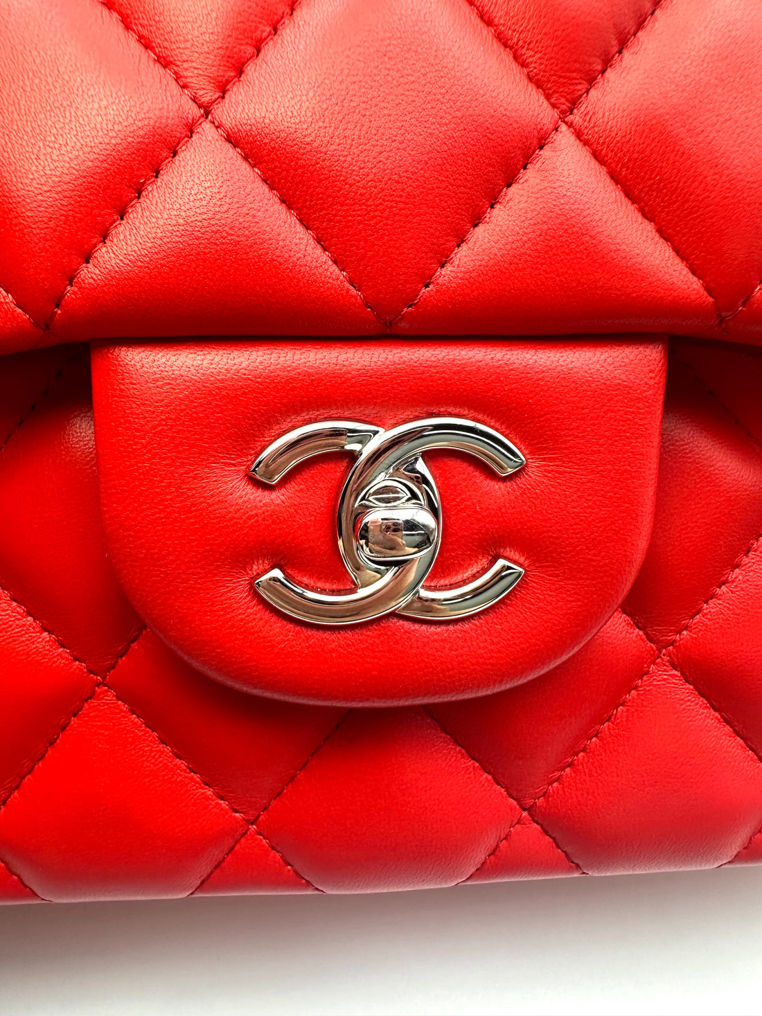 Chanel Classic Flap Red Quilted Leather Flap Bag With Gold Buckle(22***68) CC2032