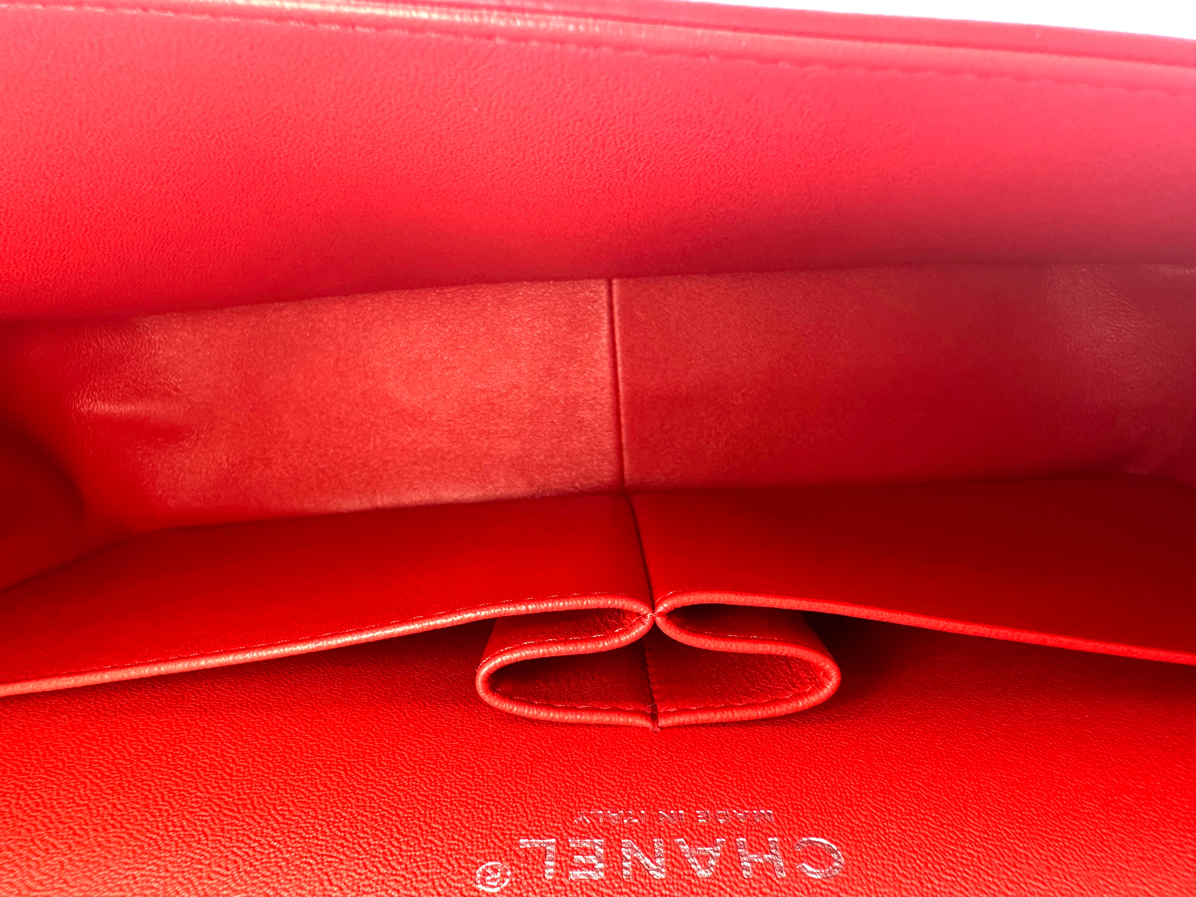 Chanel Classic Flap Red Quilted Leather Flap Bag With Gold Buckle(22***68) CC2032