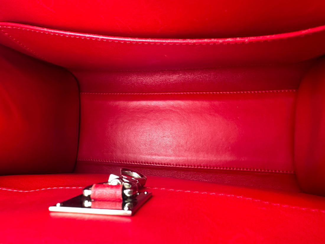 Louis Vuitton City Steamer Red Grained Leather Handle Bag LV2850